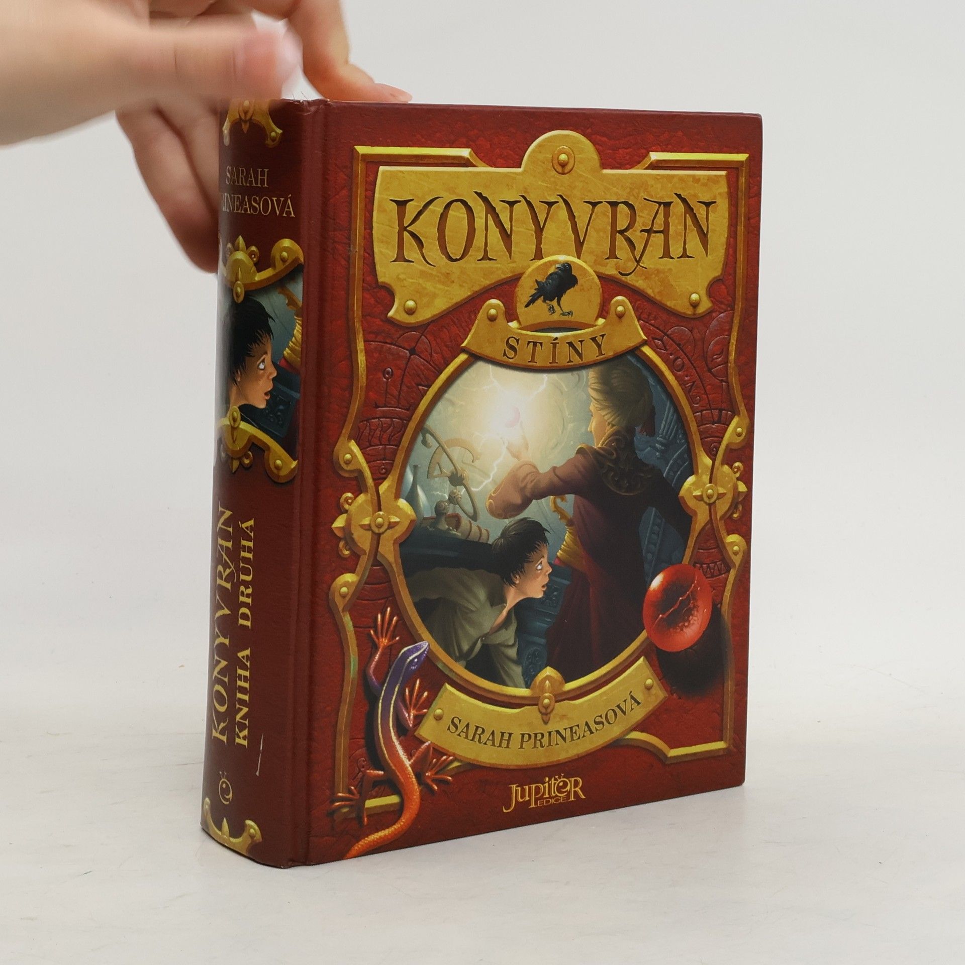 Sarah Prineas Konyvran. Kniha druhá, Stíny