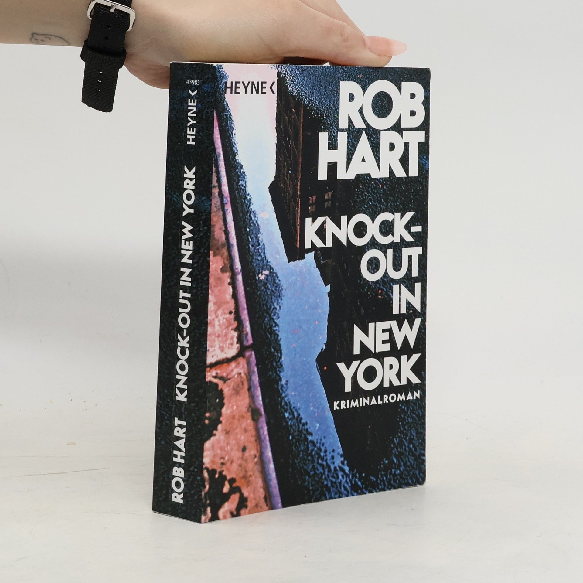 Knock-out in New York