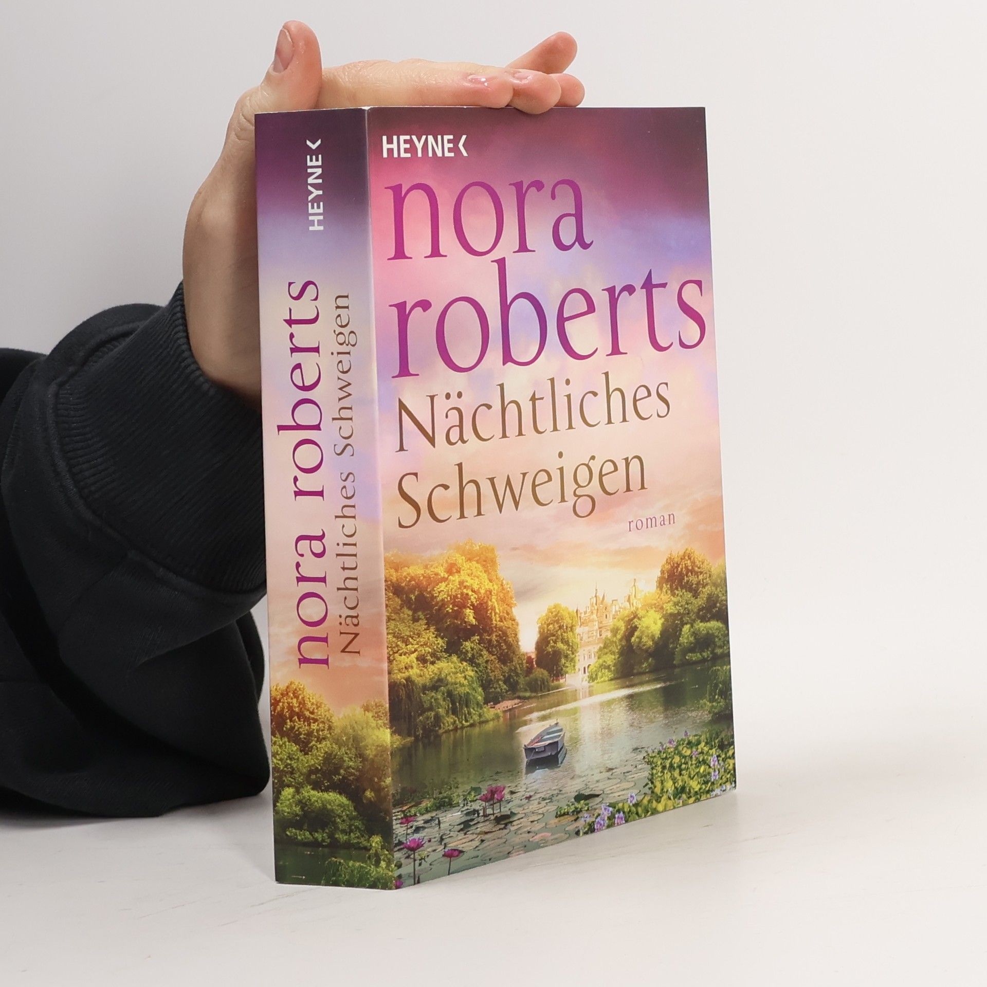 Nora Roberts Nächtliches Schweigen