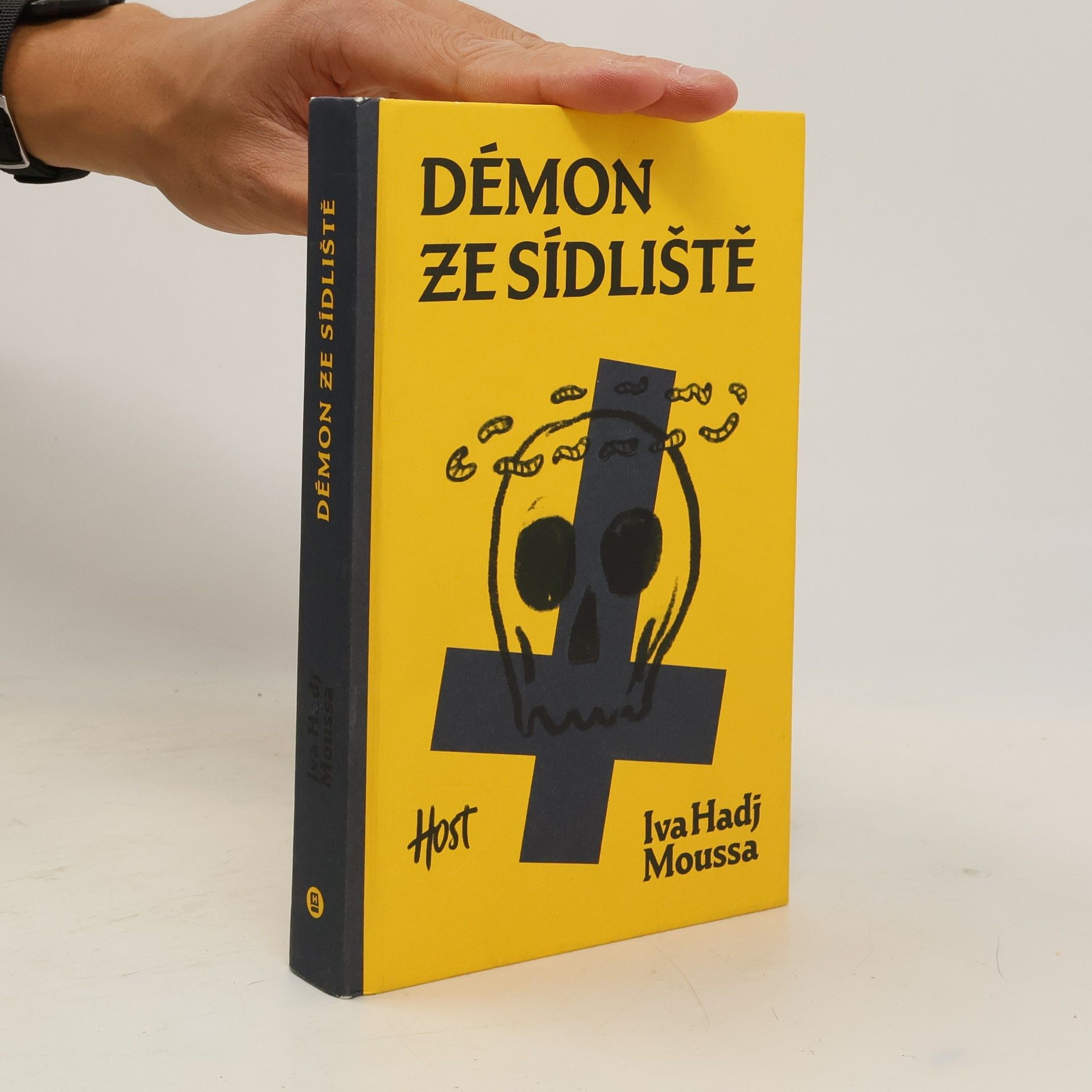 Démon ze sídliště