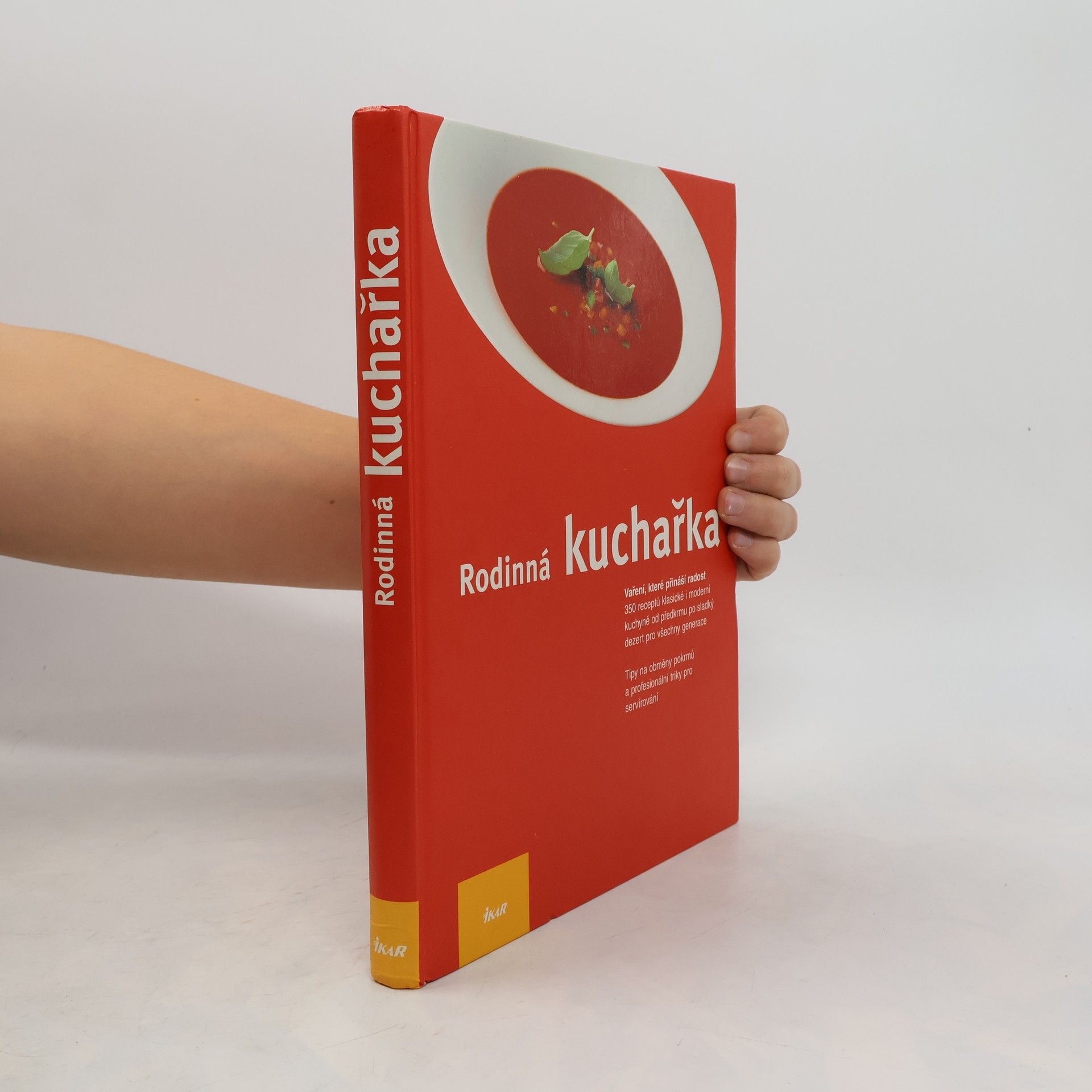 Tanja Dusy Rodinná kuchařka: Recepty, které zítra budou klasikou