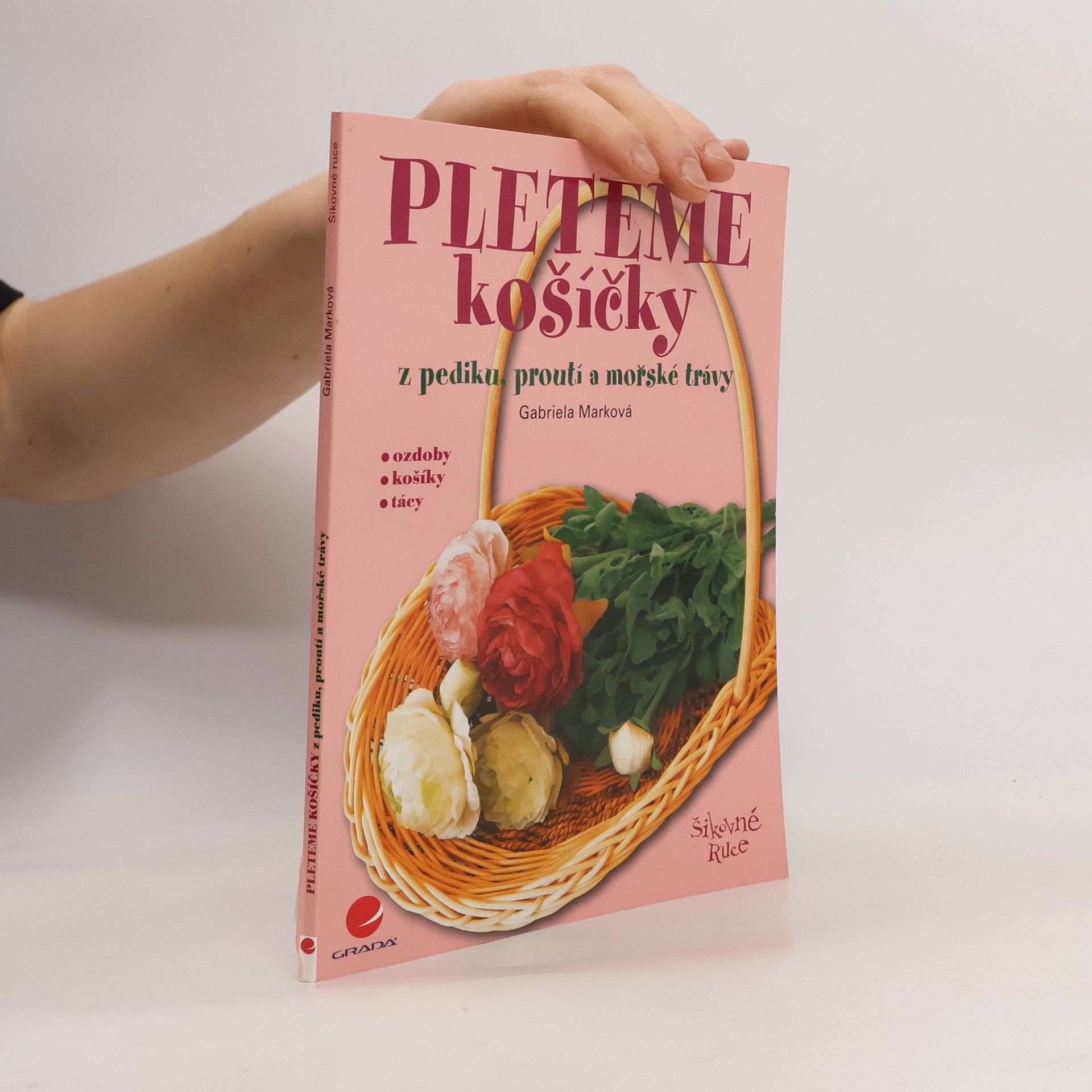 Pleteme košíčky z pediku, proutí a mořské trávy