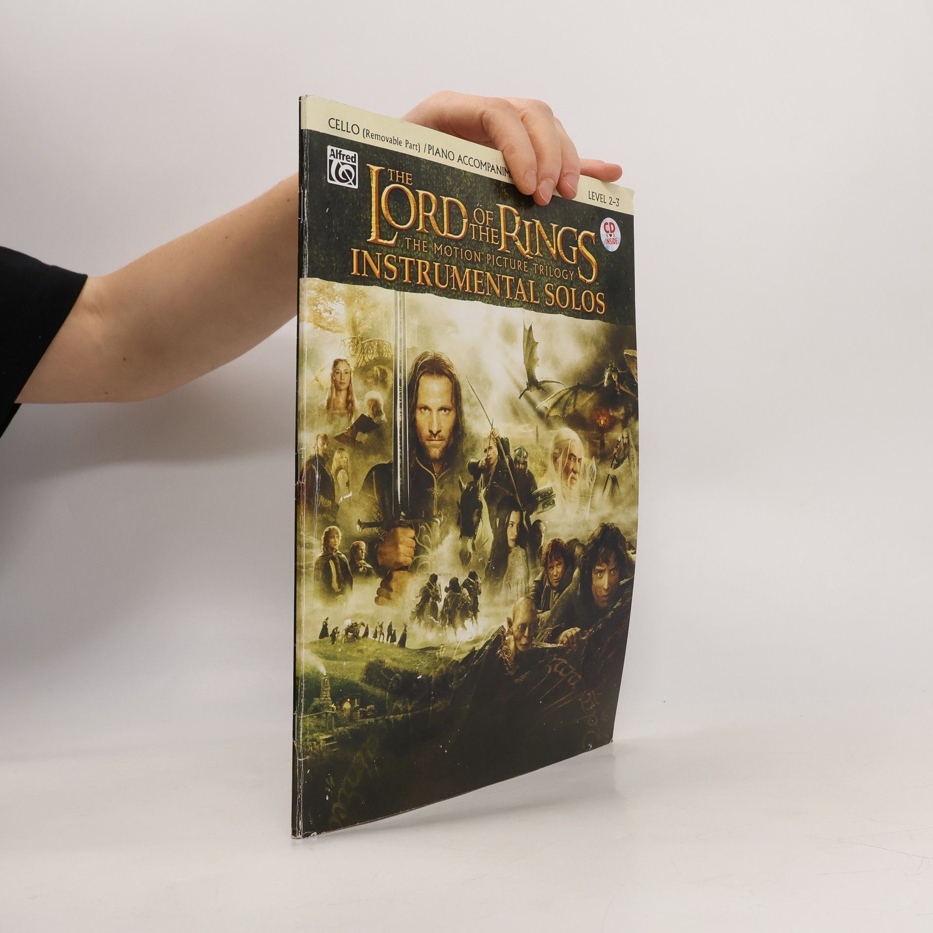 Kolektiv autorů The Lord of the Rings Instrumental Solos for Strings. Level 2-3. The Motion Picture Triology. Cello(Removable Part)/ Piano Accompaniment & CD