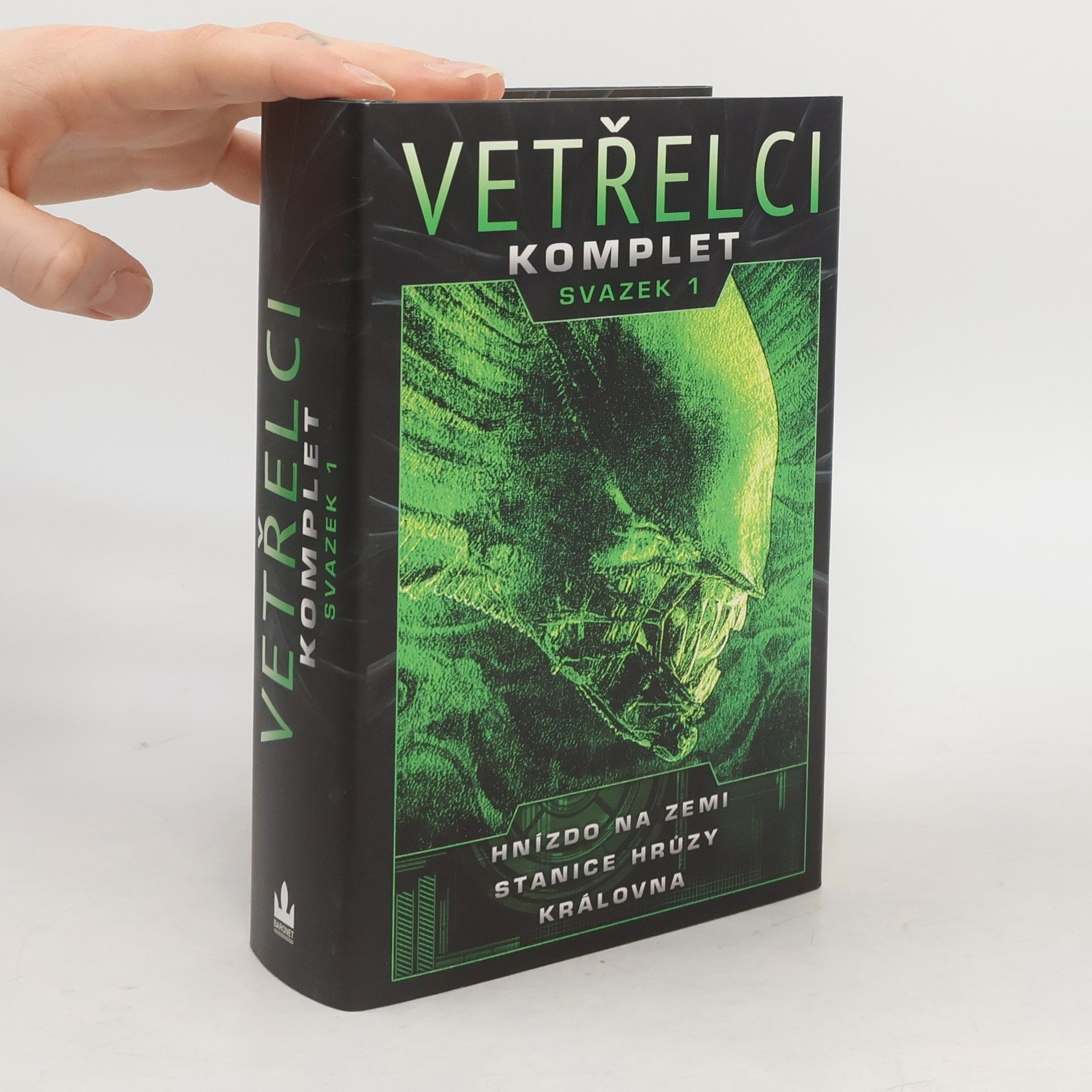 Steve Perry Vetřelci: komplet. (Svazek 1)