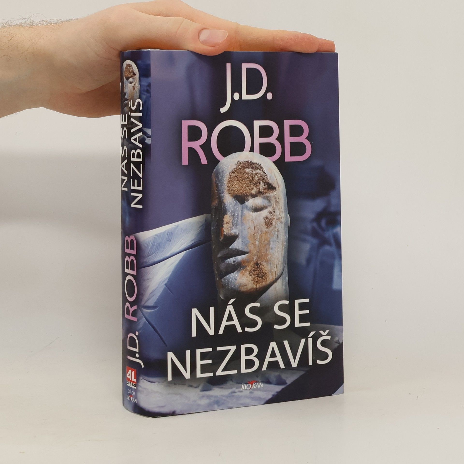 Nora Roberts Nás se nezbavíš
