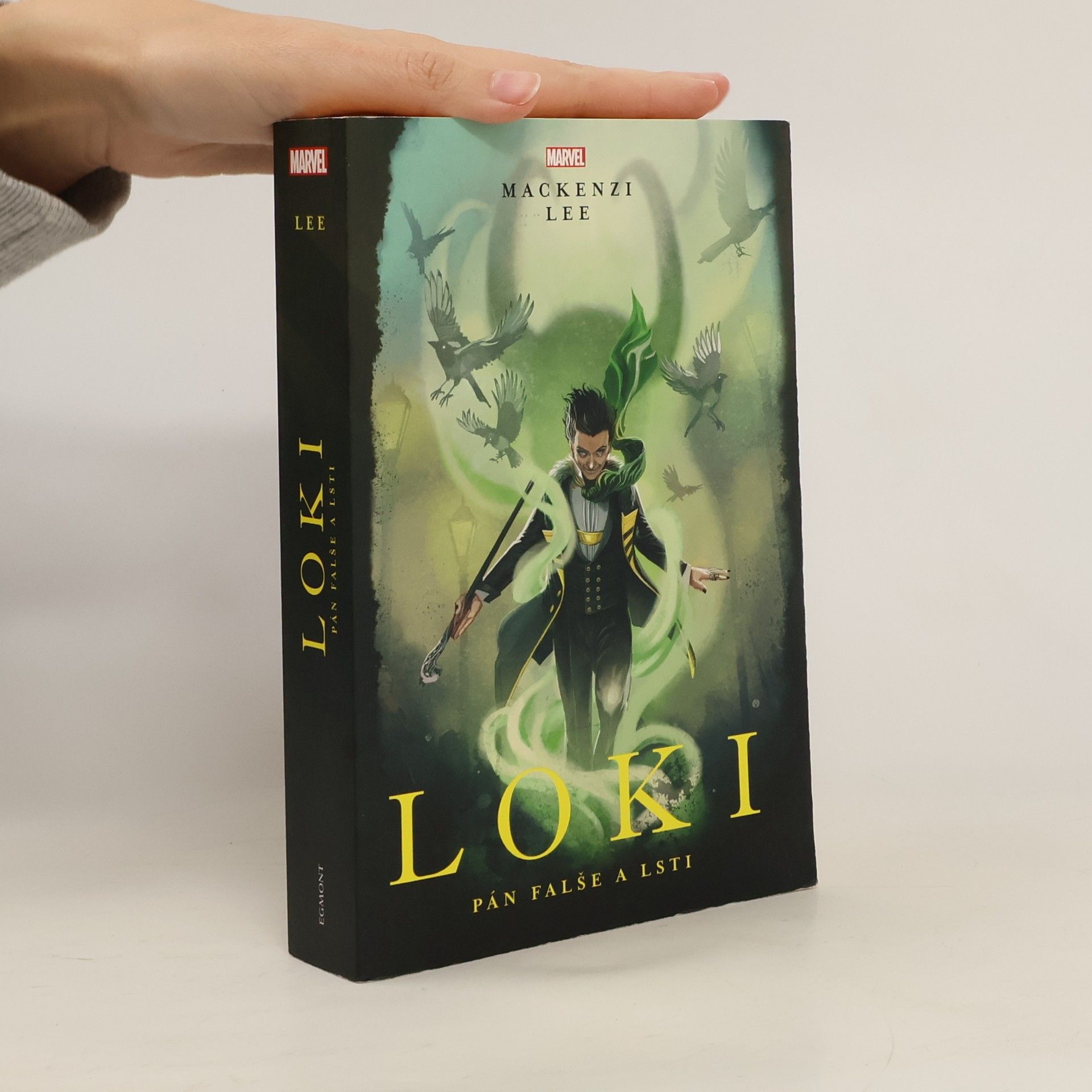 Mackenzi Lee Loki: pán falše a lsti