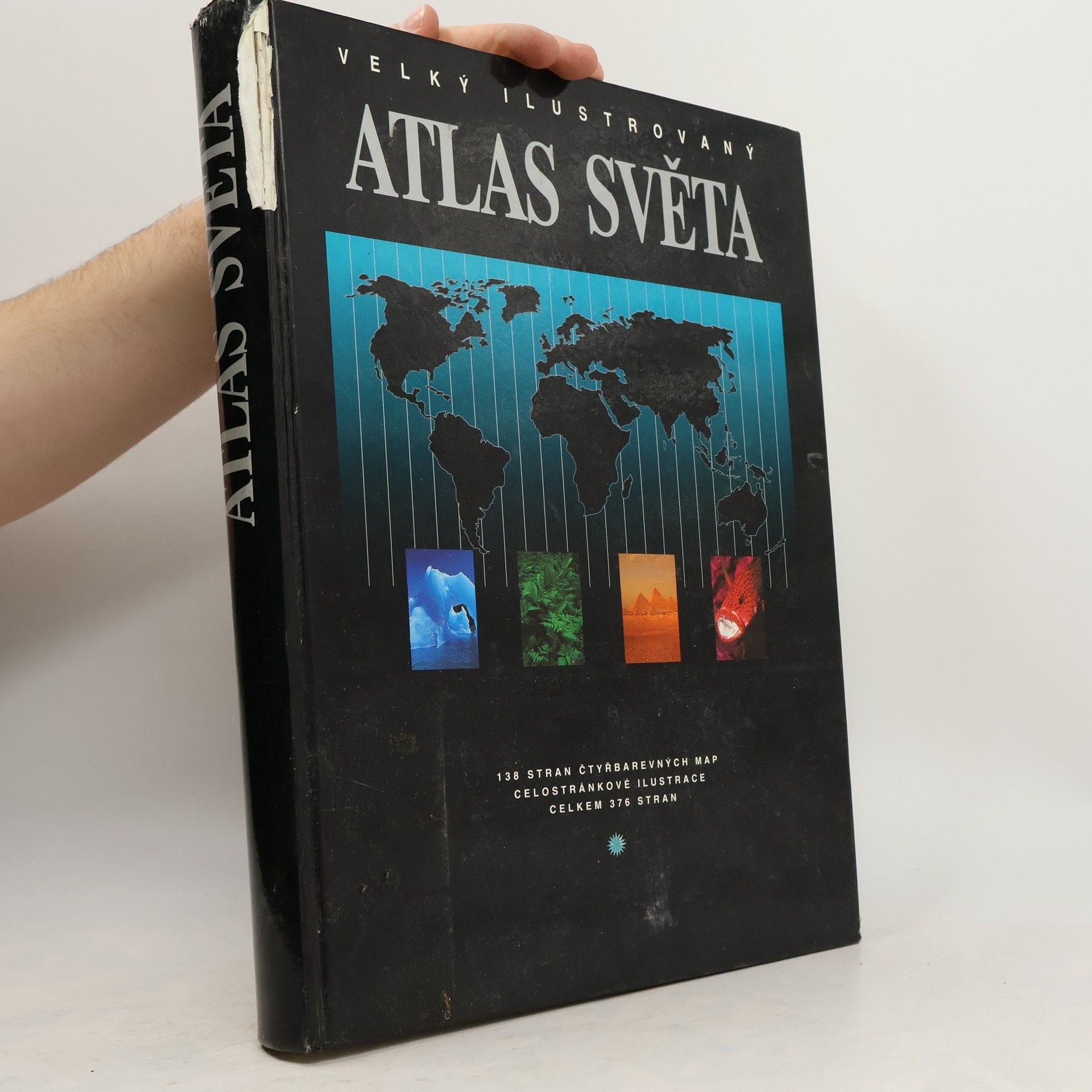 Helena Kholová Velký ilustrovaný atlas světa