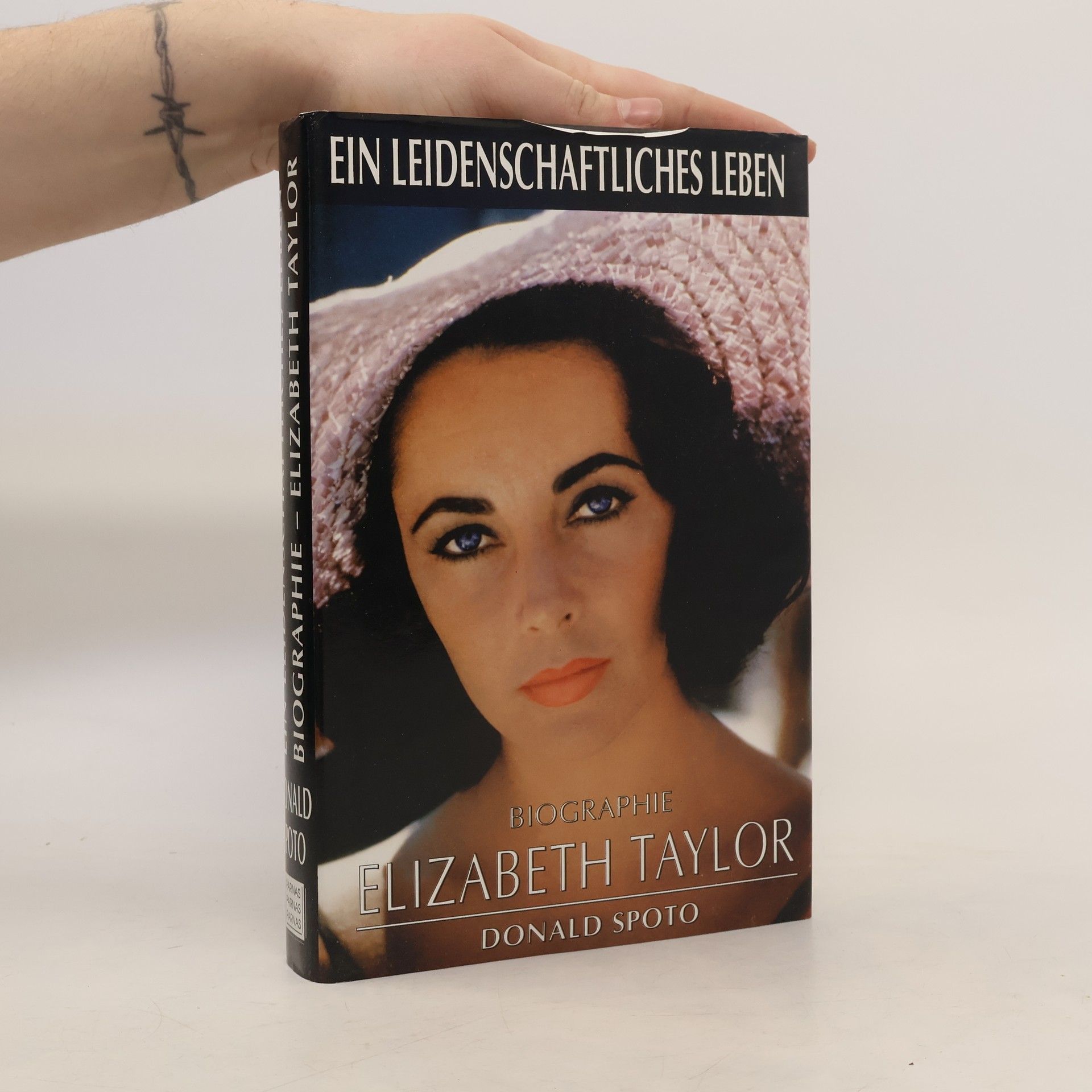 Ein leidenschaftliches Leben, Elizabeth Taylor