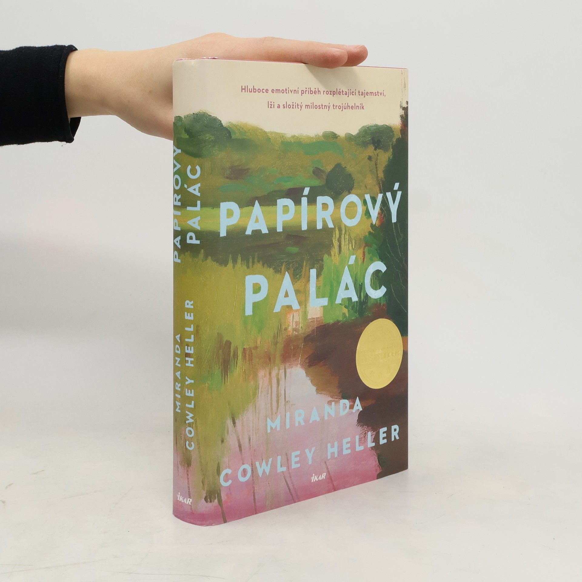 Miranda Cowley Heller Papírový palác