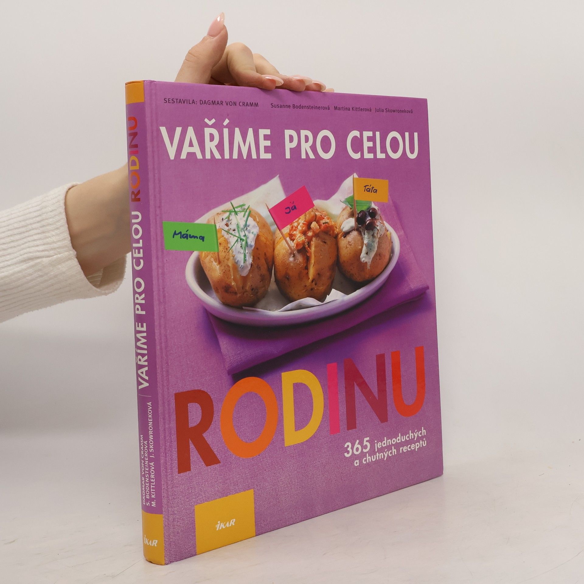 Vaříme pro celou rodinu. 365 jednoduchých a chutných receptů