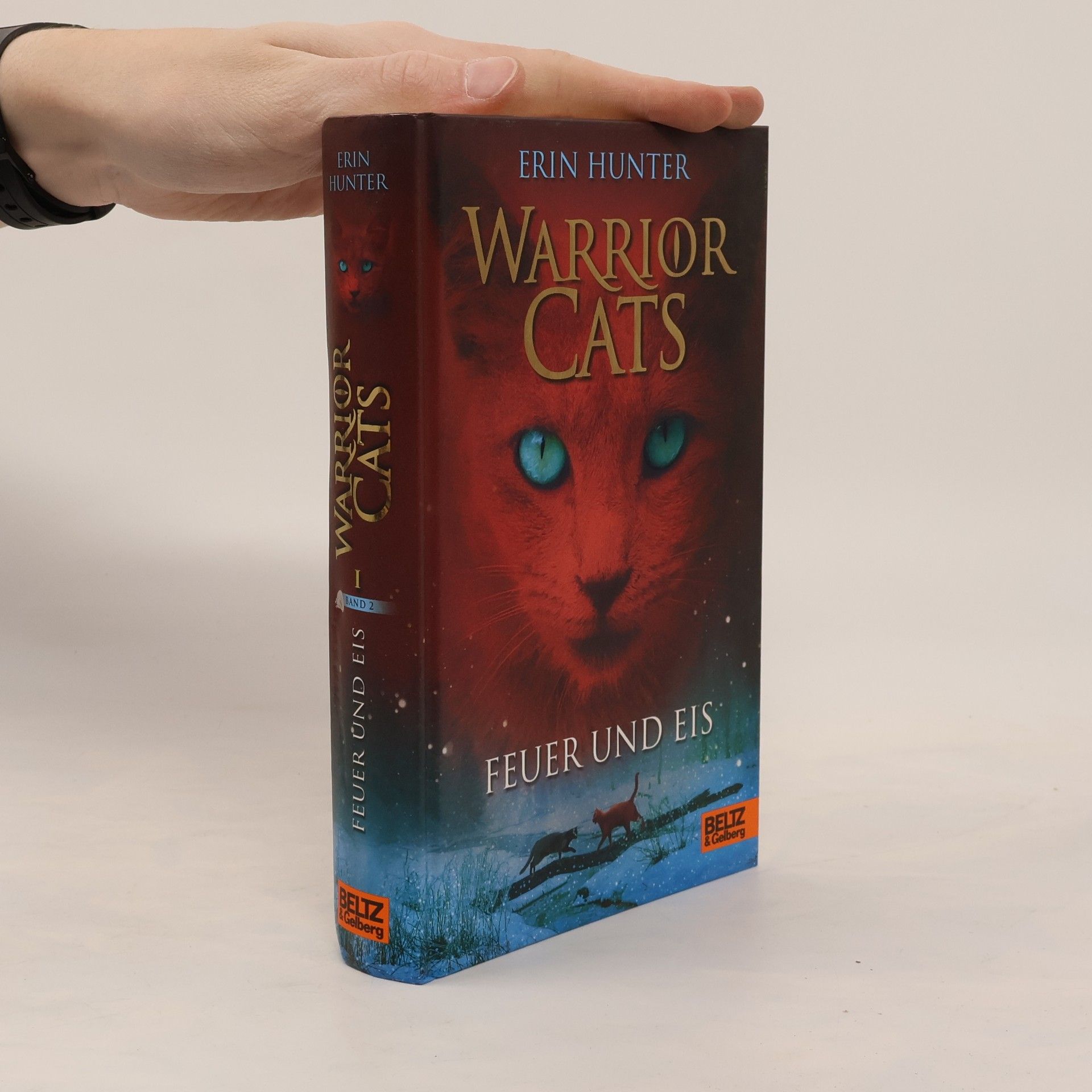 Erin Hunter Warrior Cats 2