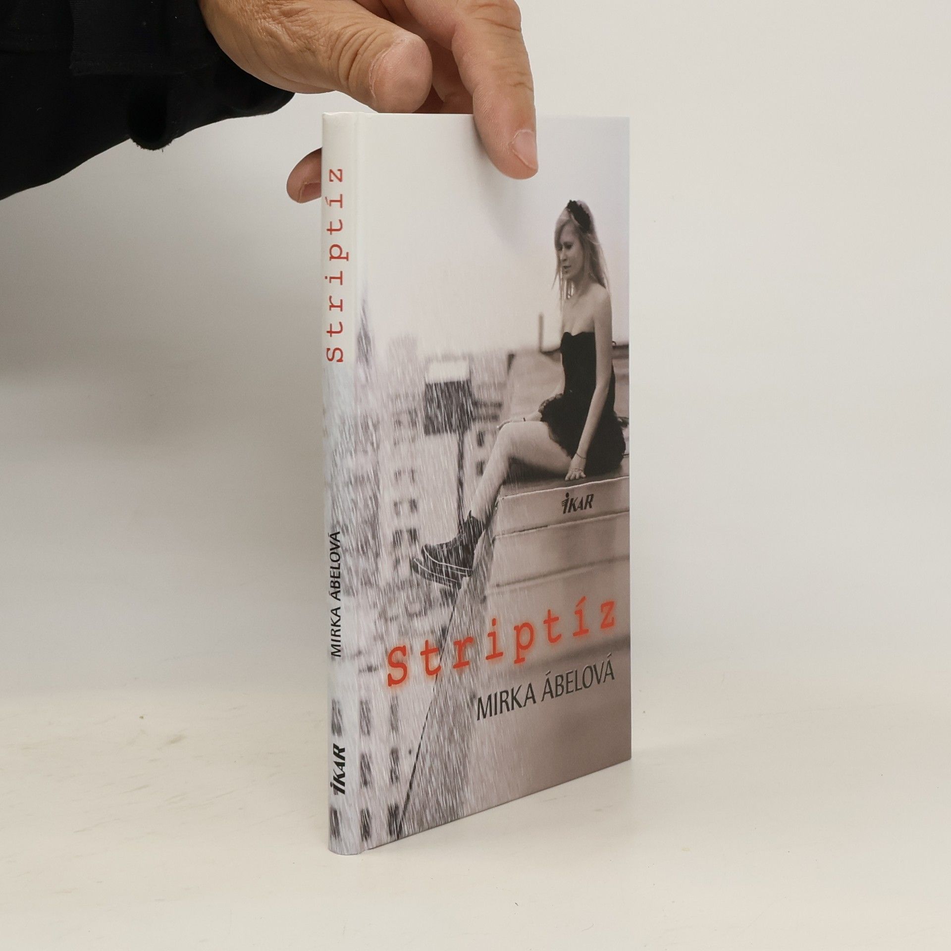 Mirka Ábelová Striptíz