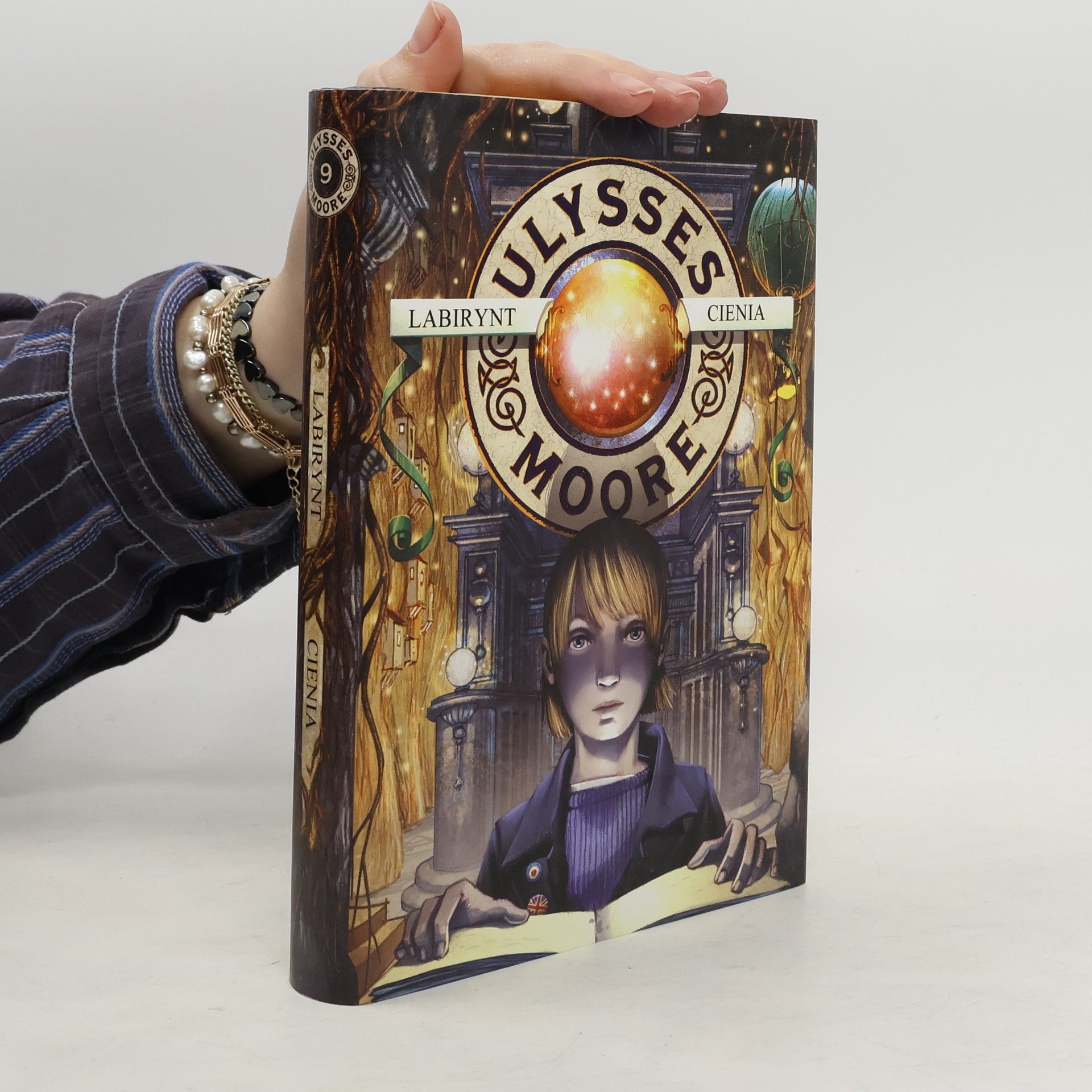 Pierdomenico Baccalario Ulysses Moore. Tom 9. Labirynt cienia