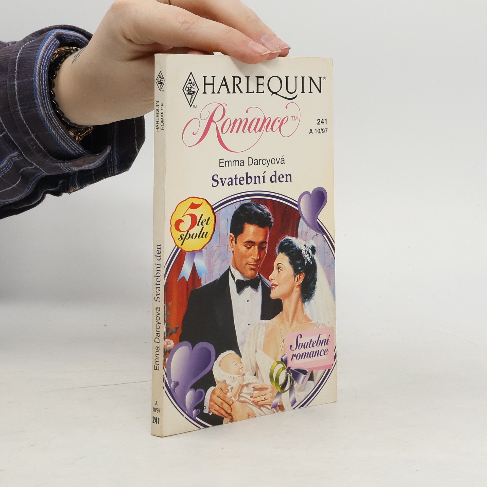 Emma Darcy Svatební den