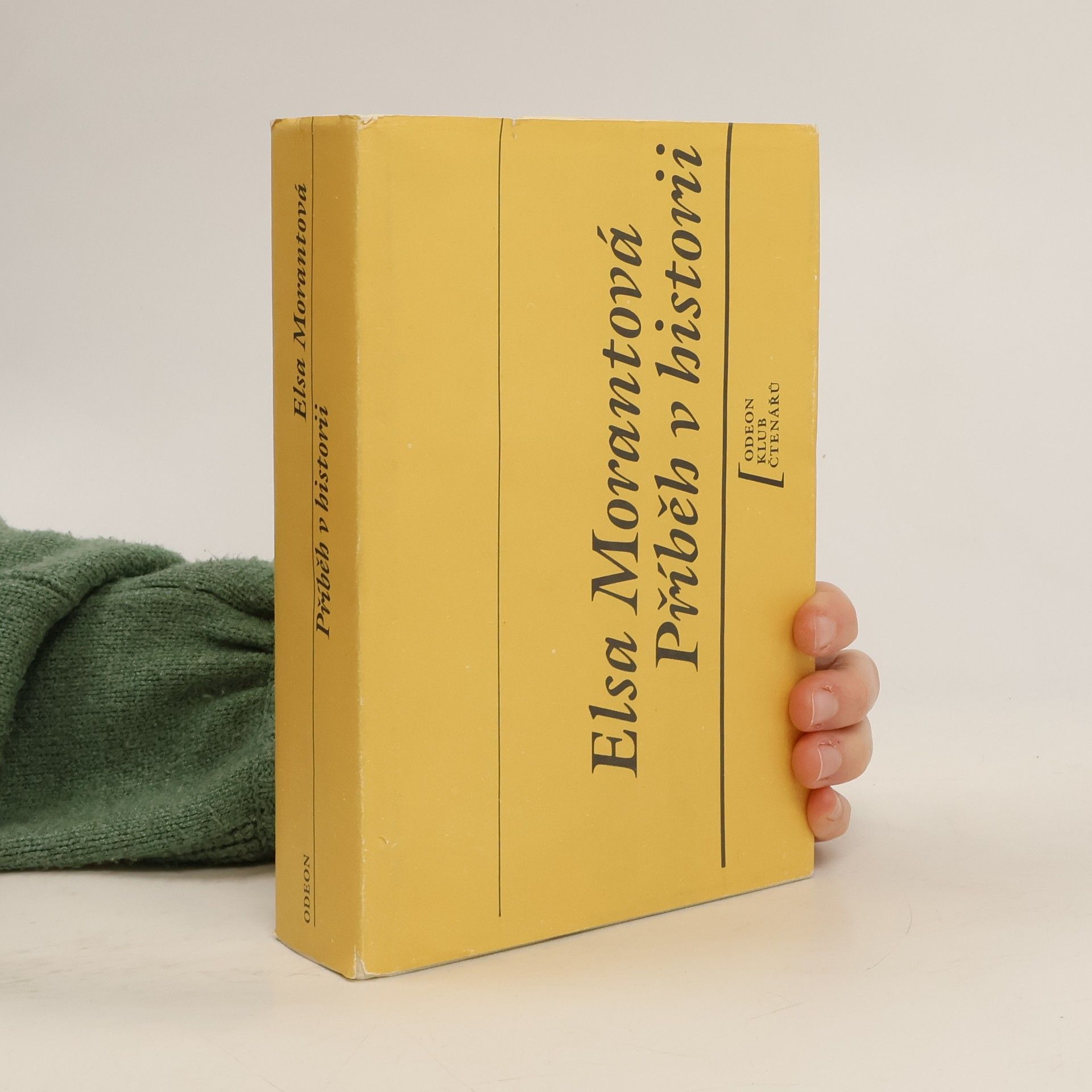 Elsa Morante Příběh v historii