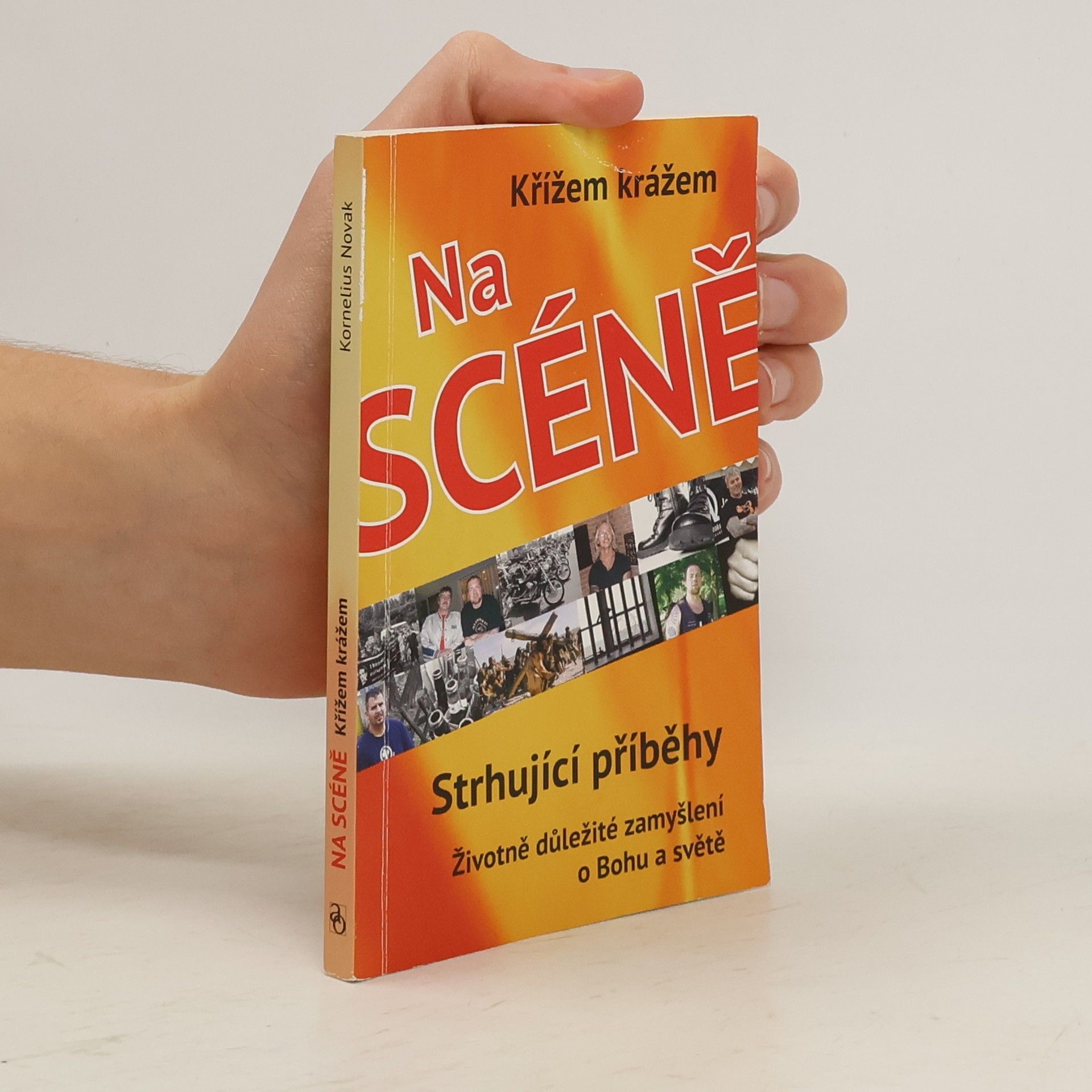 Kornelius Novak Křížem krážem na scéně