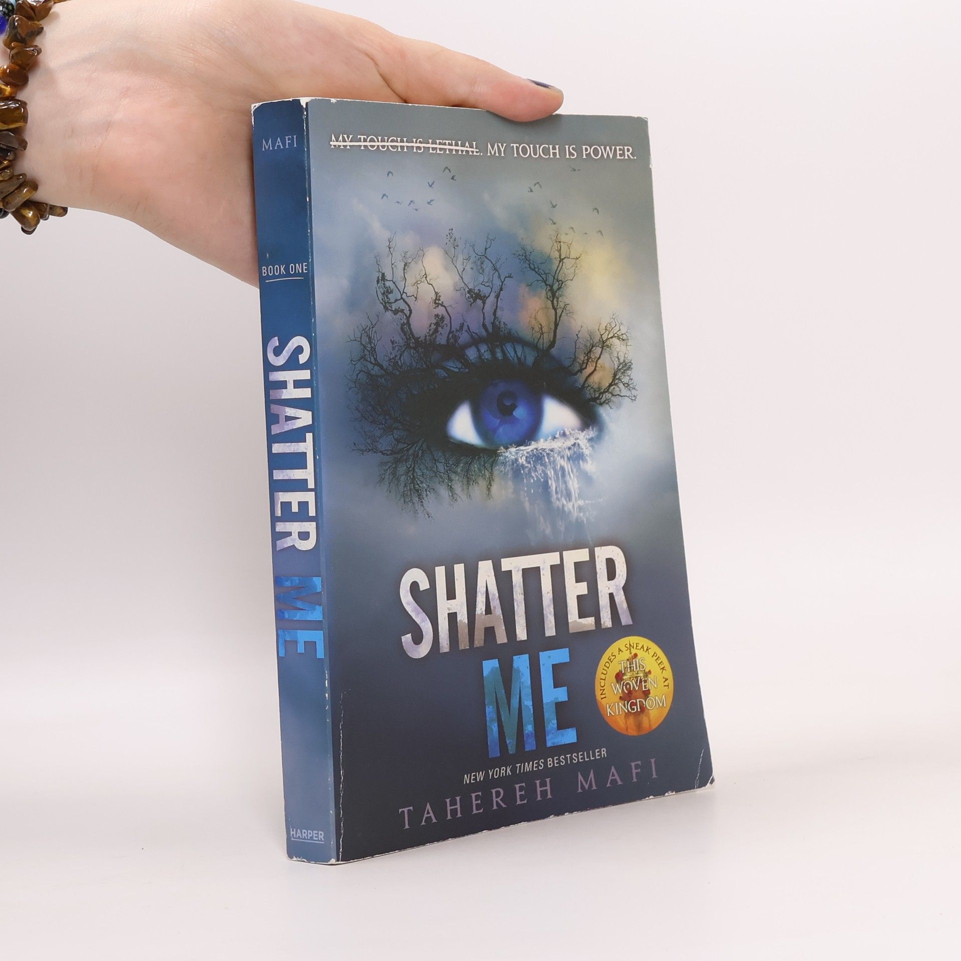 Tahereh Mafi Shatter me