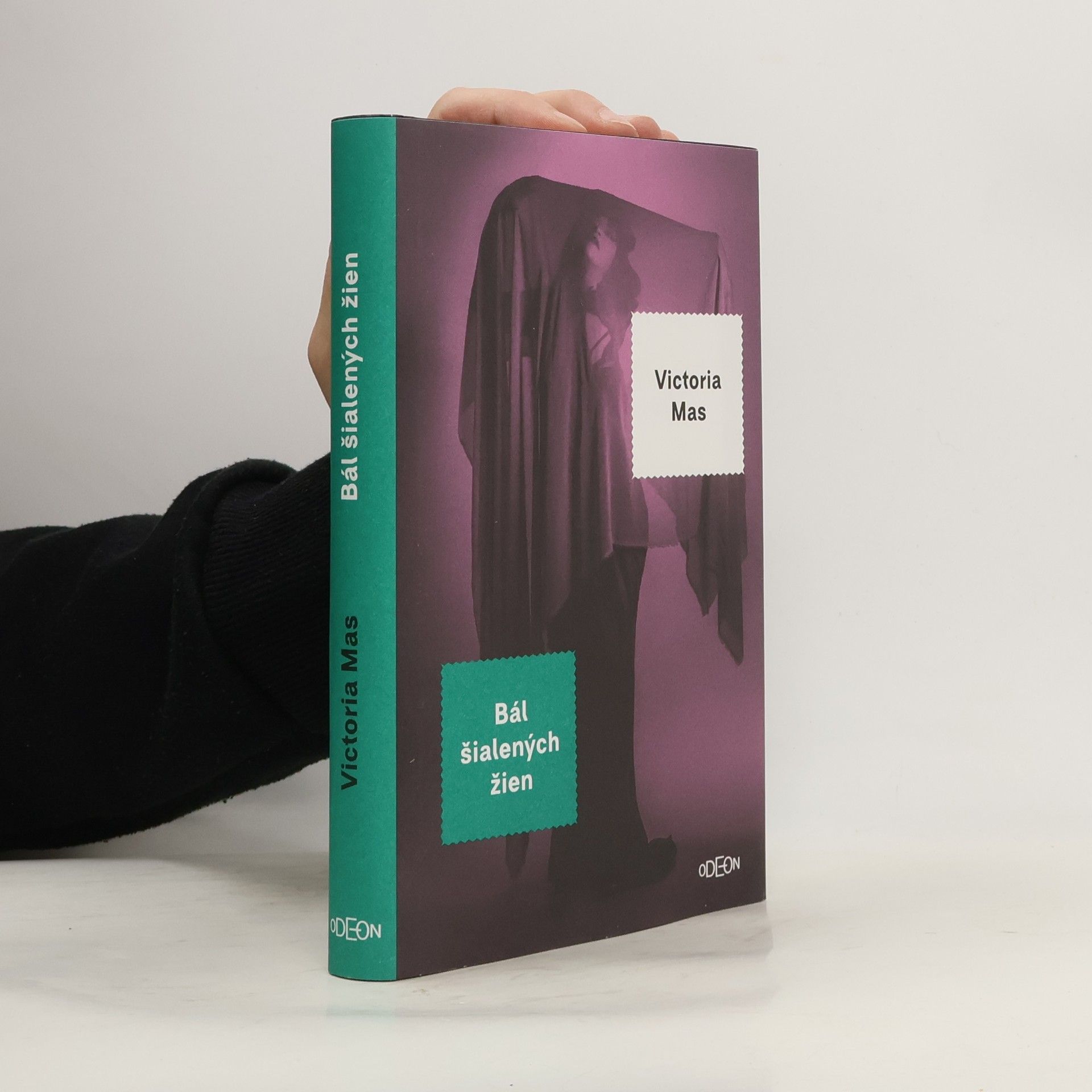 Victoria Mas Bál šialených žien