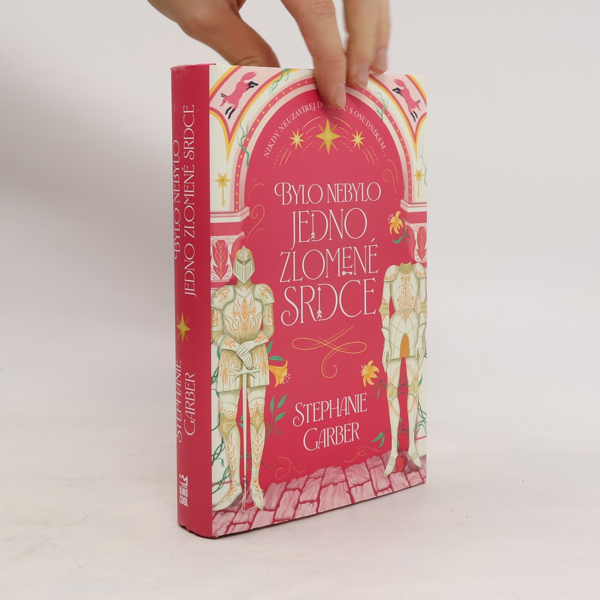 Stephanie Garber Bylo nebylo jedno zlomené srdce