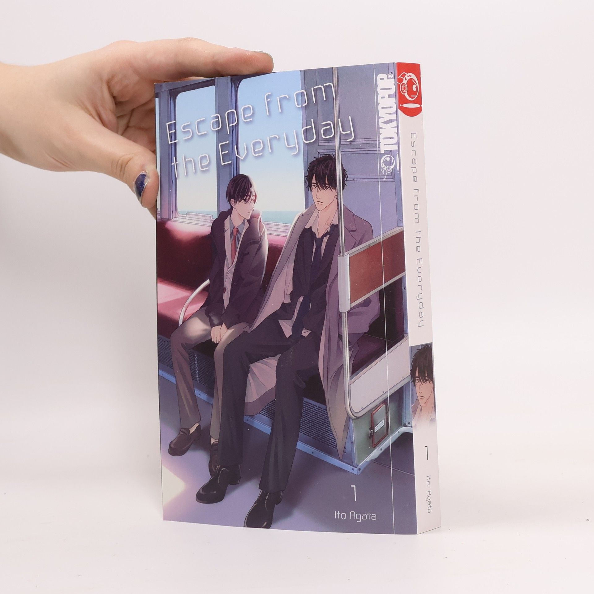 Ito Agata Escape From The Everyday 01