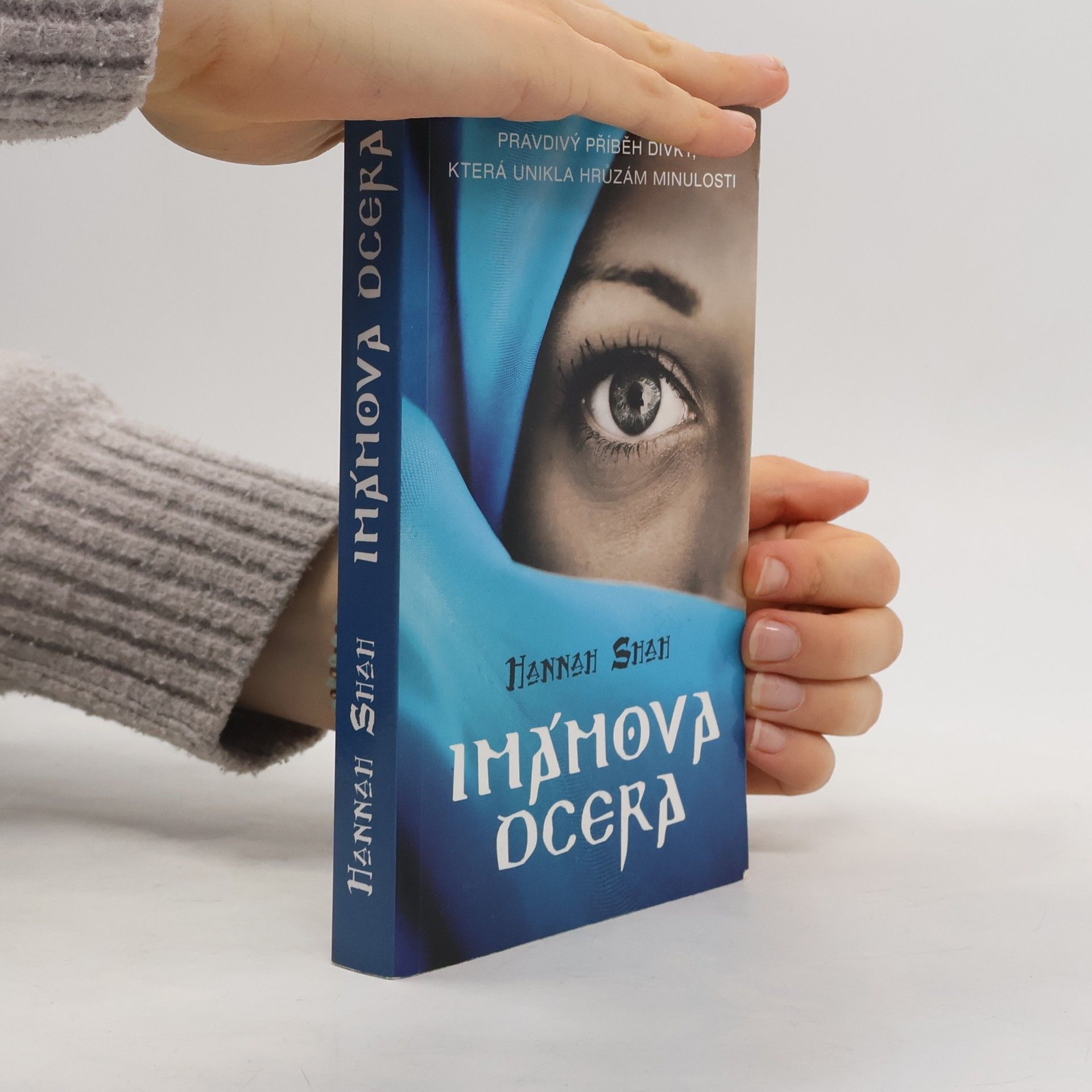 Hannah Shah Imámova dcera