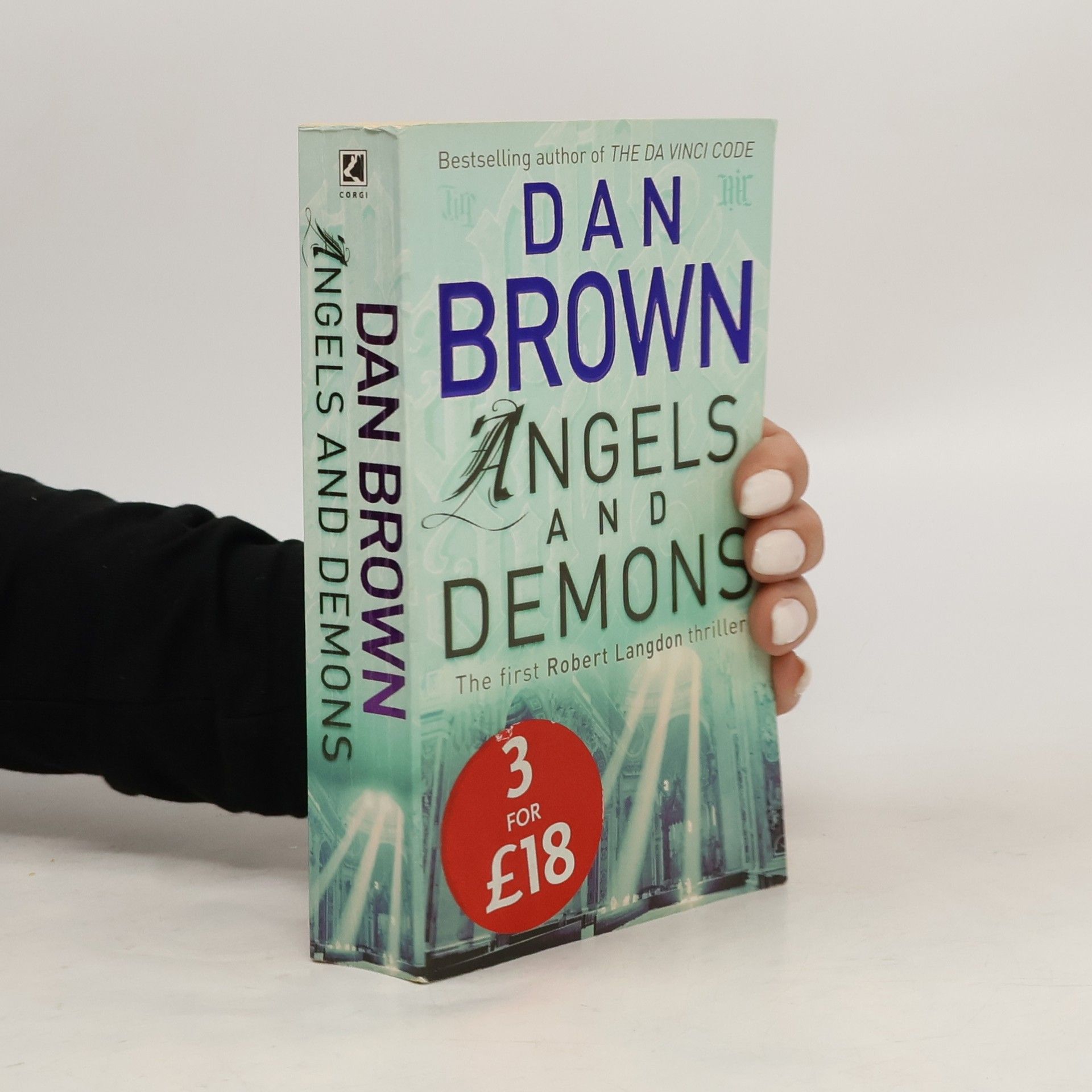 Dan Brown Angels and Demons