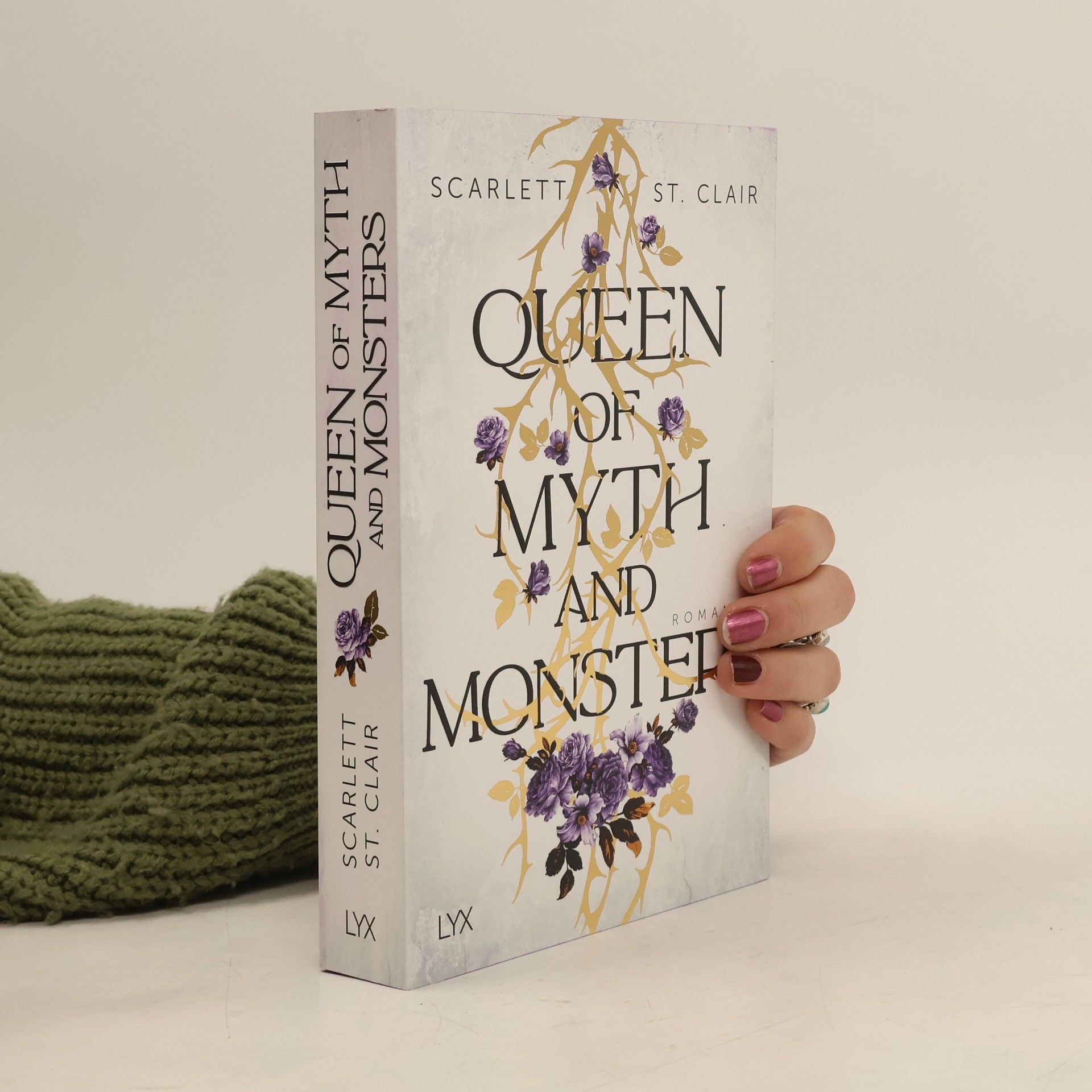 Scarlett St. Clair Queen of Myth and Monsters