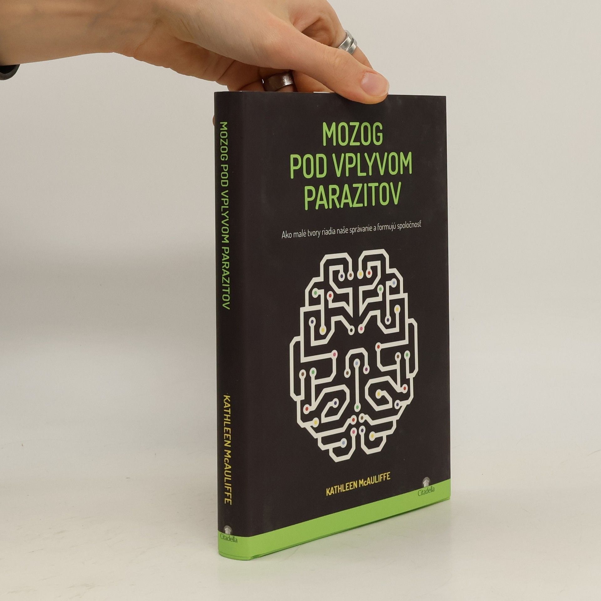 Kathleen McAuliffe Mozog pod vplyvom parazitov