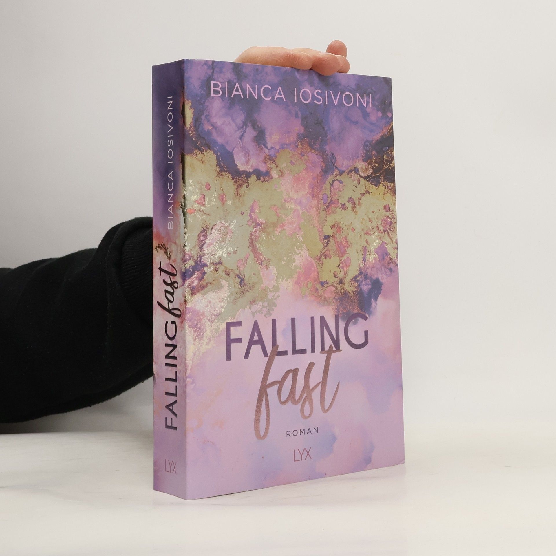 Bianca Iosivoni Falling fast
