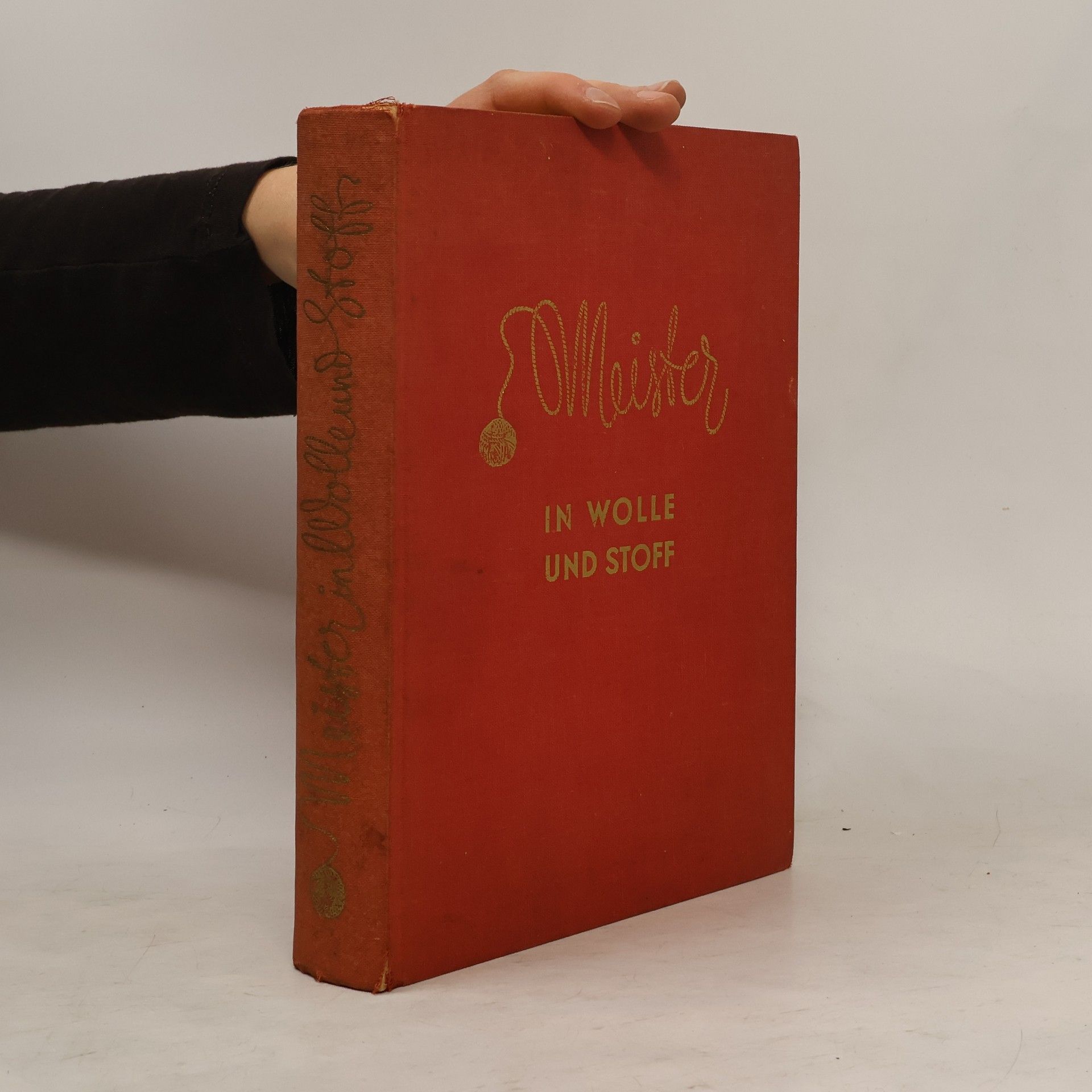 Gabriele d'Or-Uhlen Meister in Wolle und Stoff