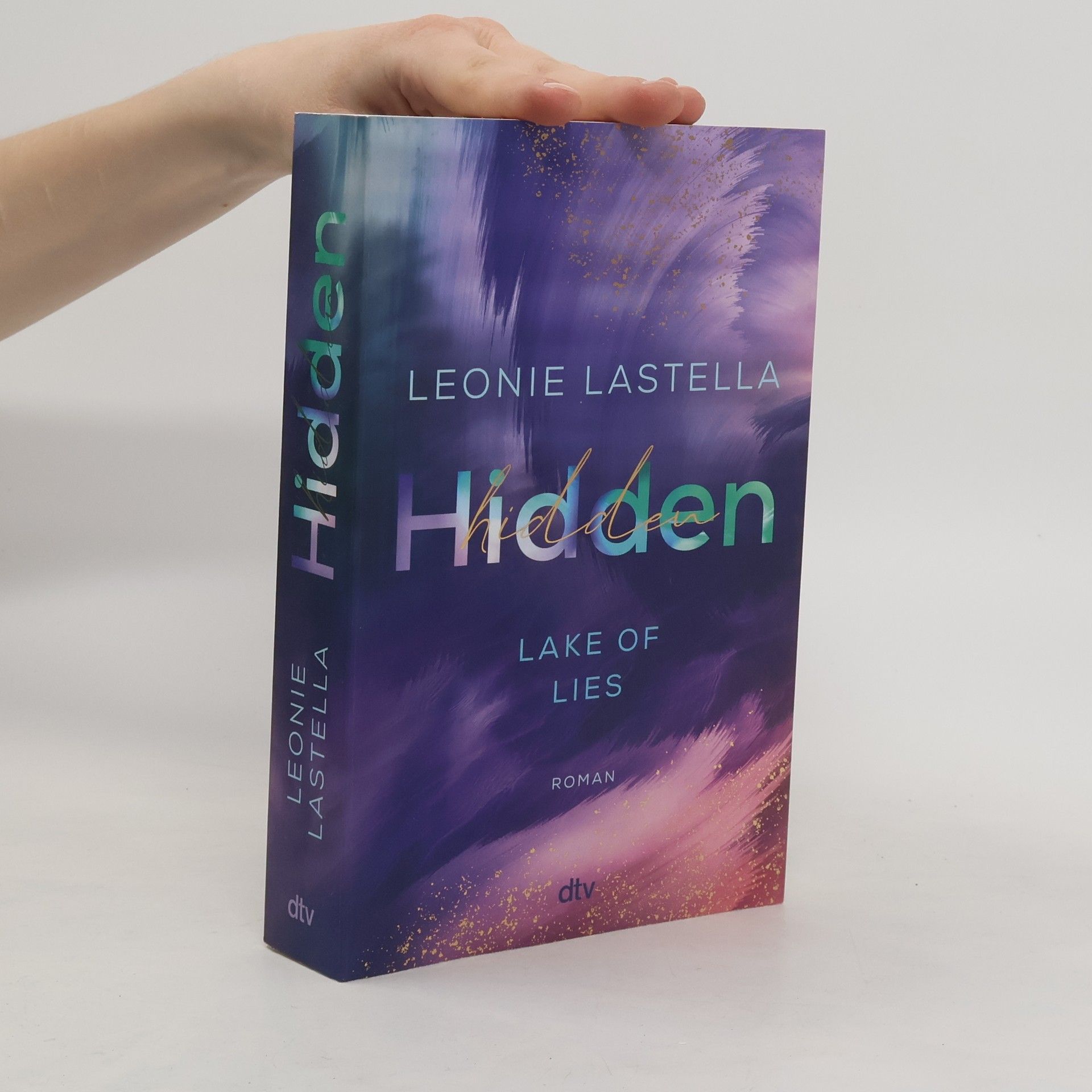 Leonie Lastella Hidden / Lake of Lies Bd.1