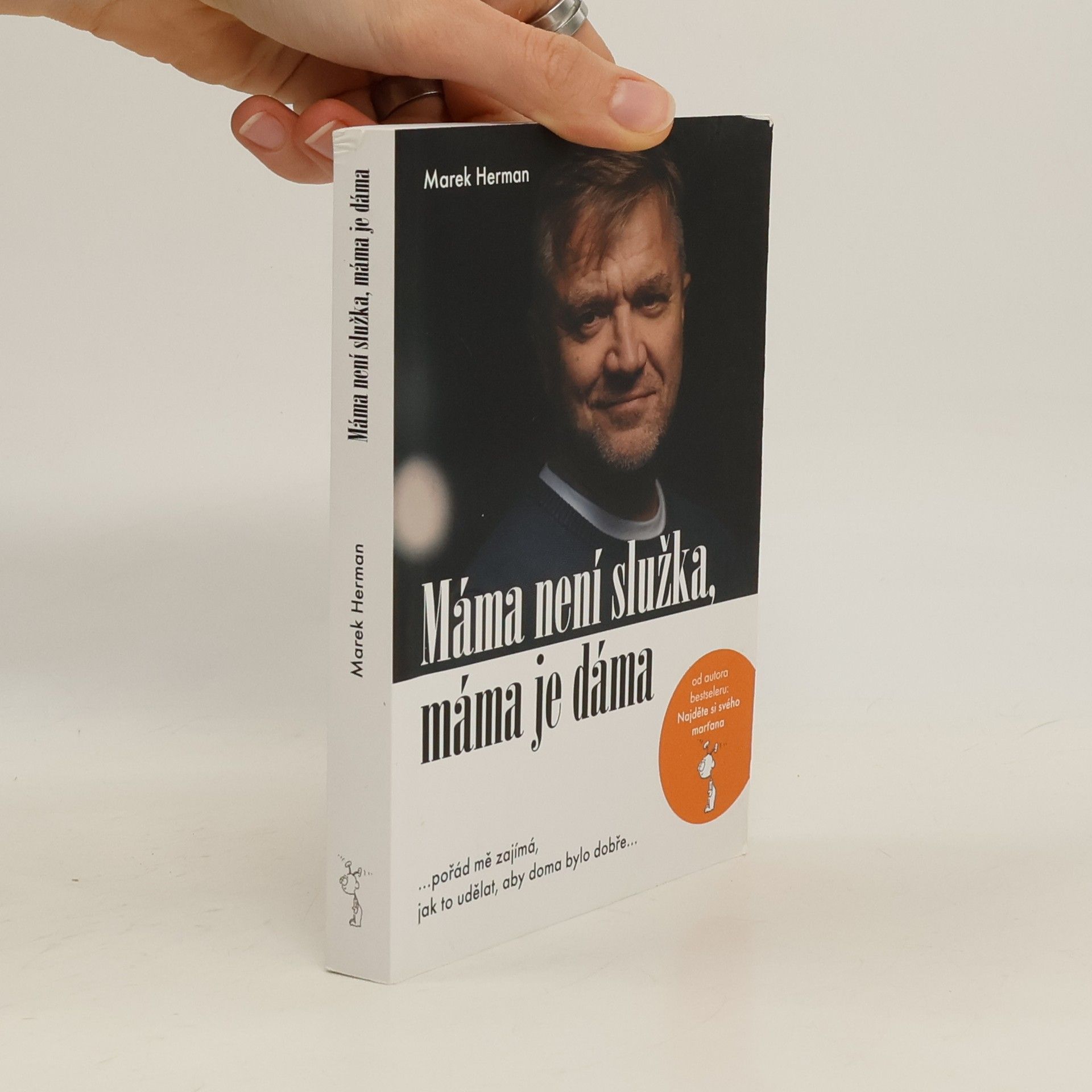 Marek Herman Máma není služka, máma je dáma