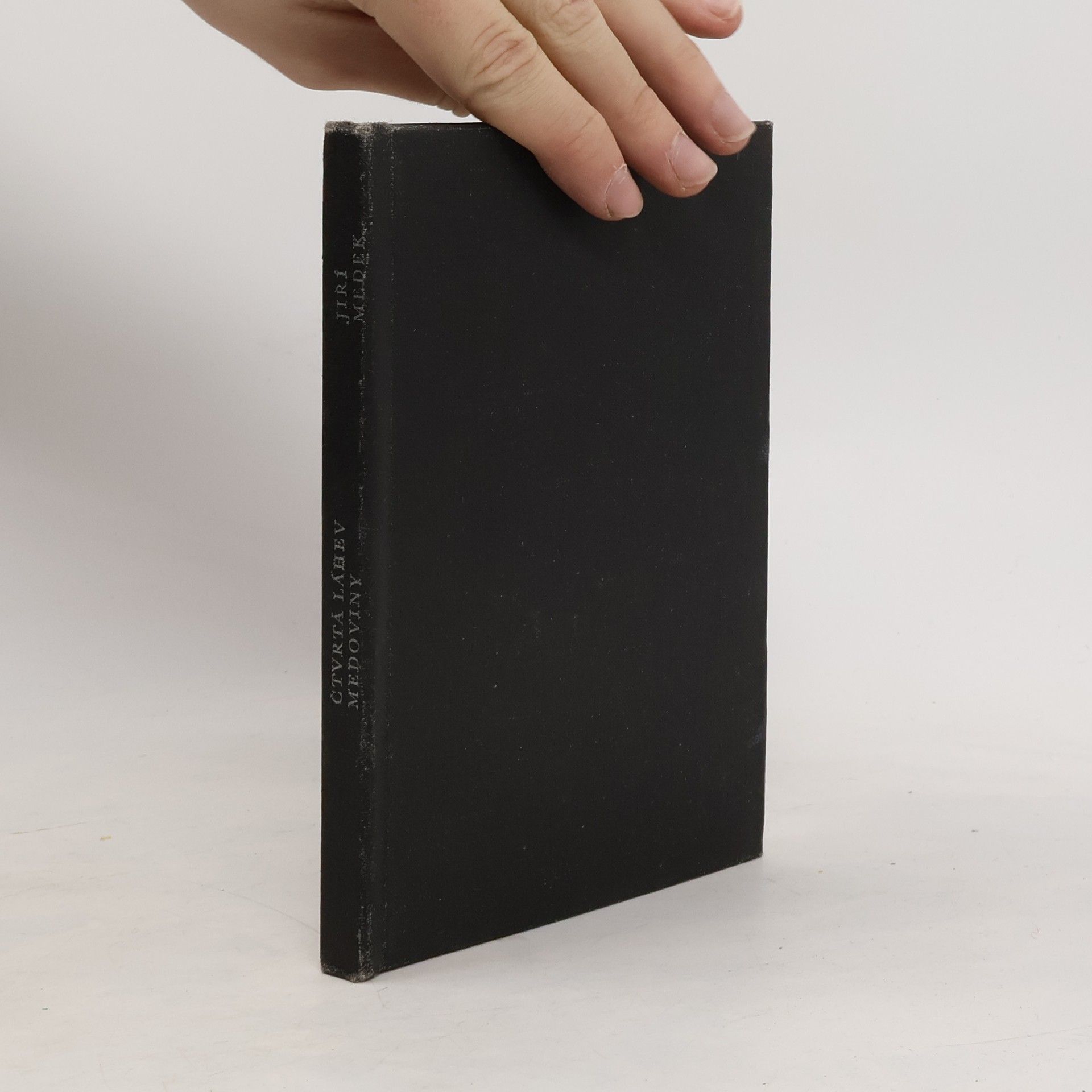 Čtvrtá láhev medoviny