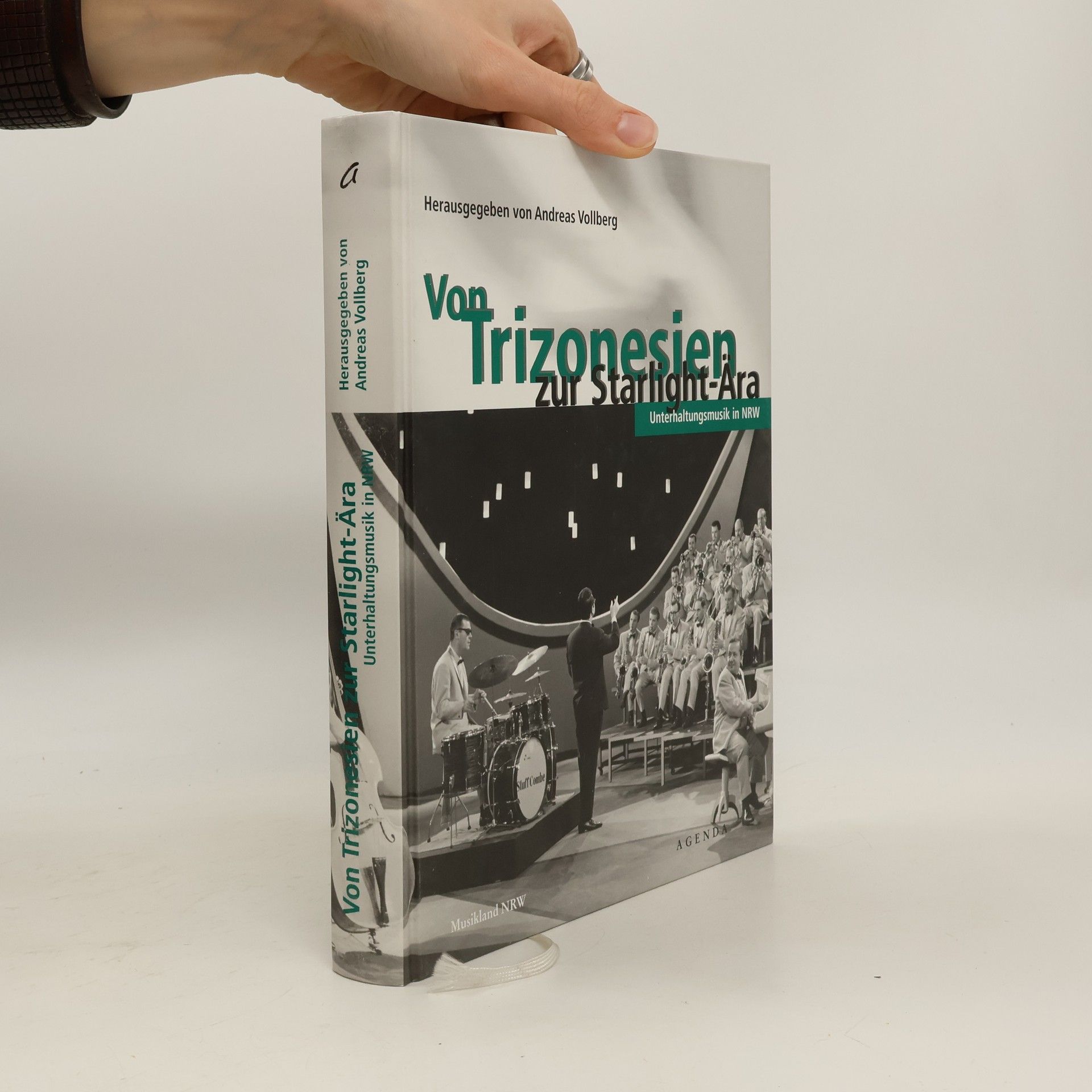 Andreas Vollberg Von Trizonesien zur Starlight-Ära