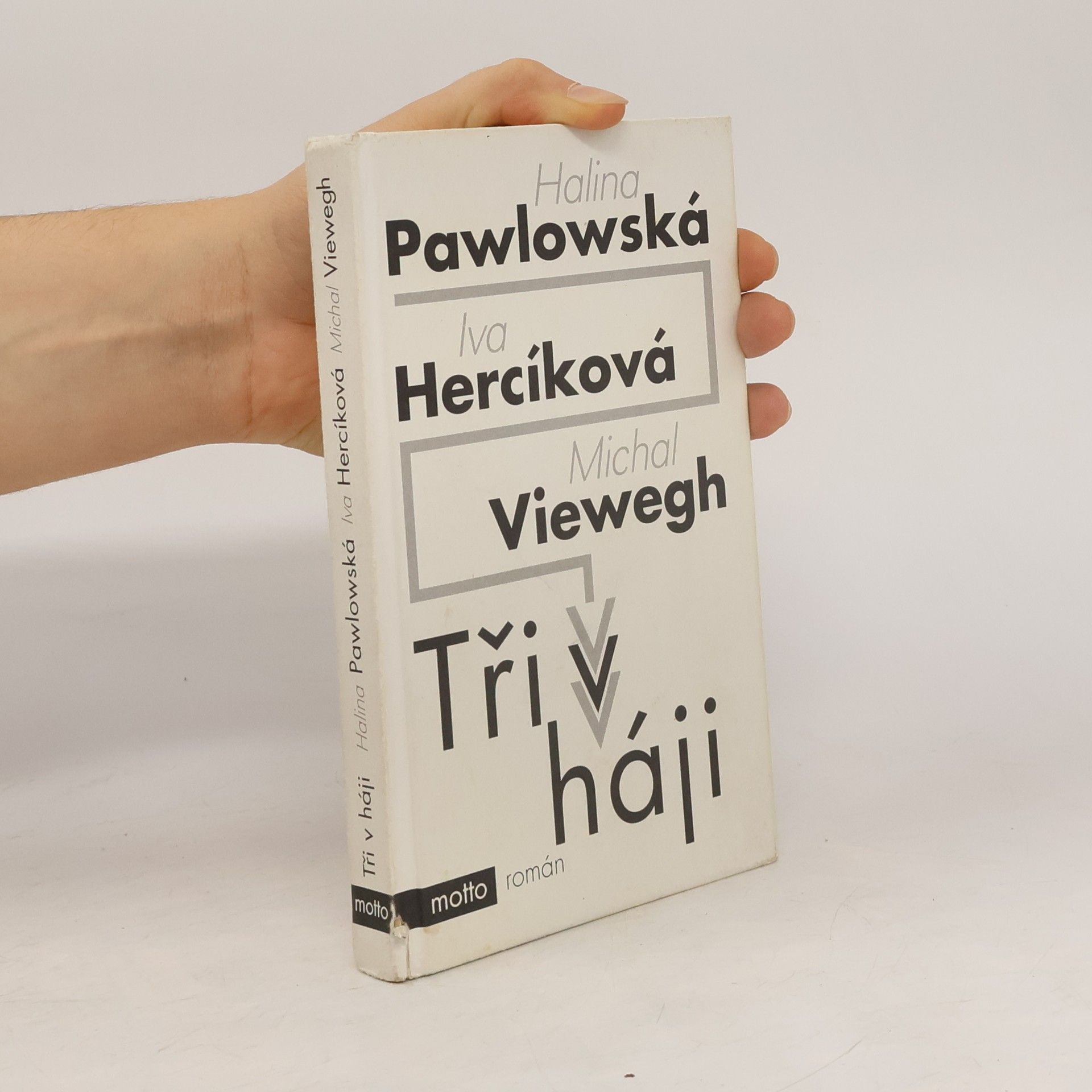 Iva Hercíková Tři v háji