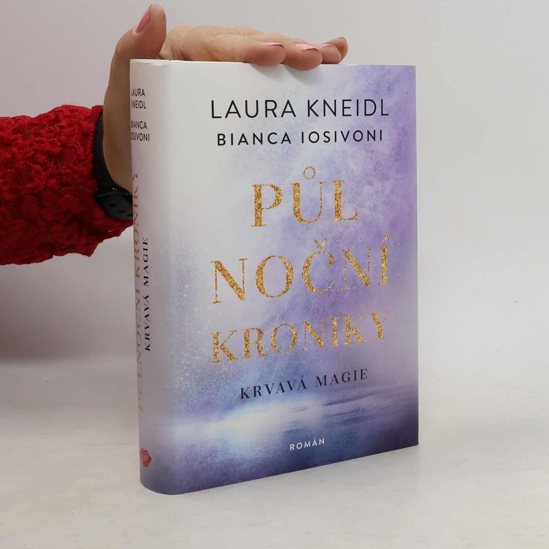 Půlnoční kroniky. Krvavá magie