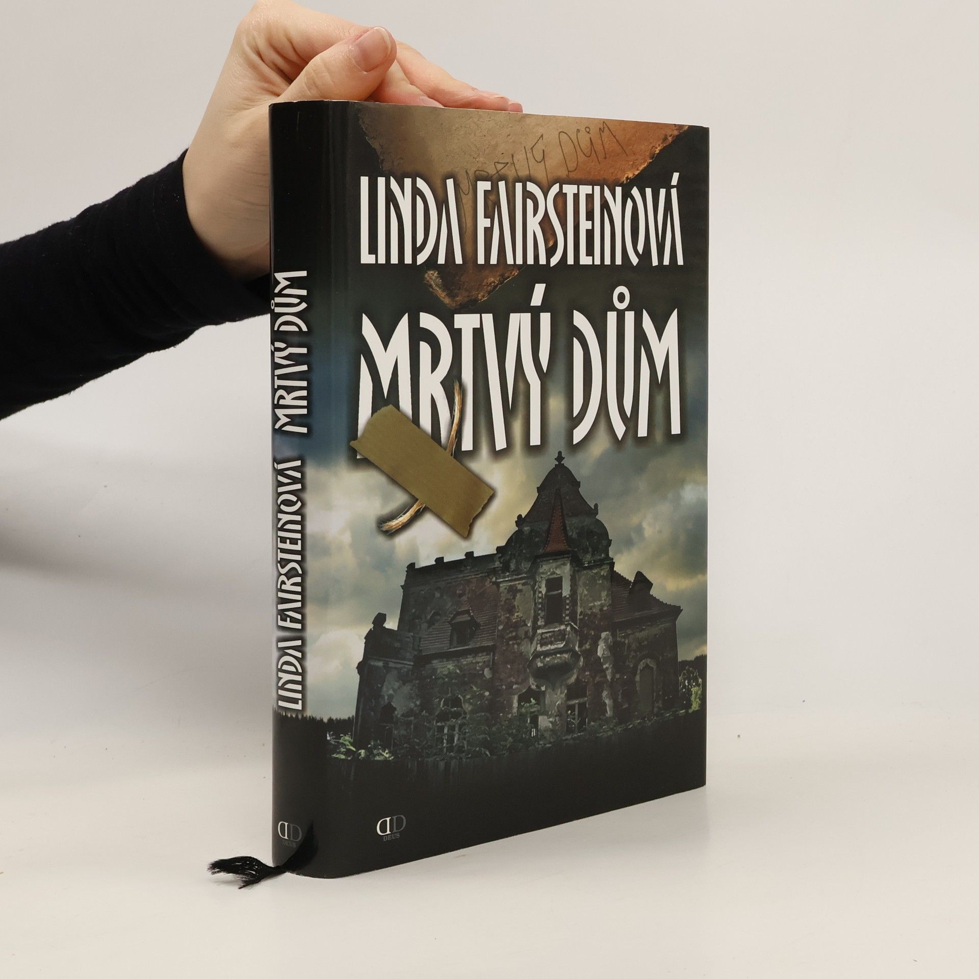 Linda A. Fairstein Mrtvý dům