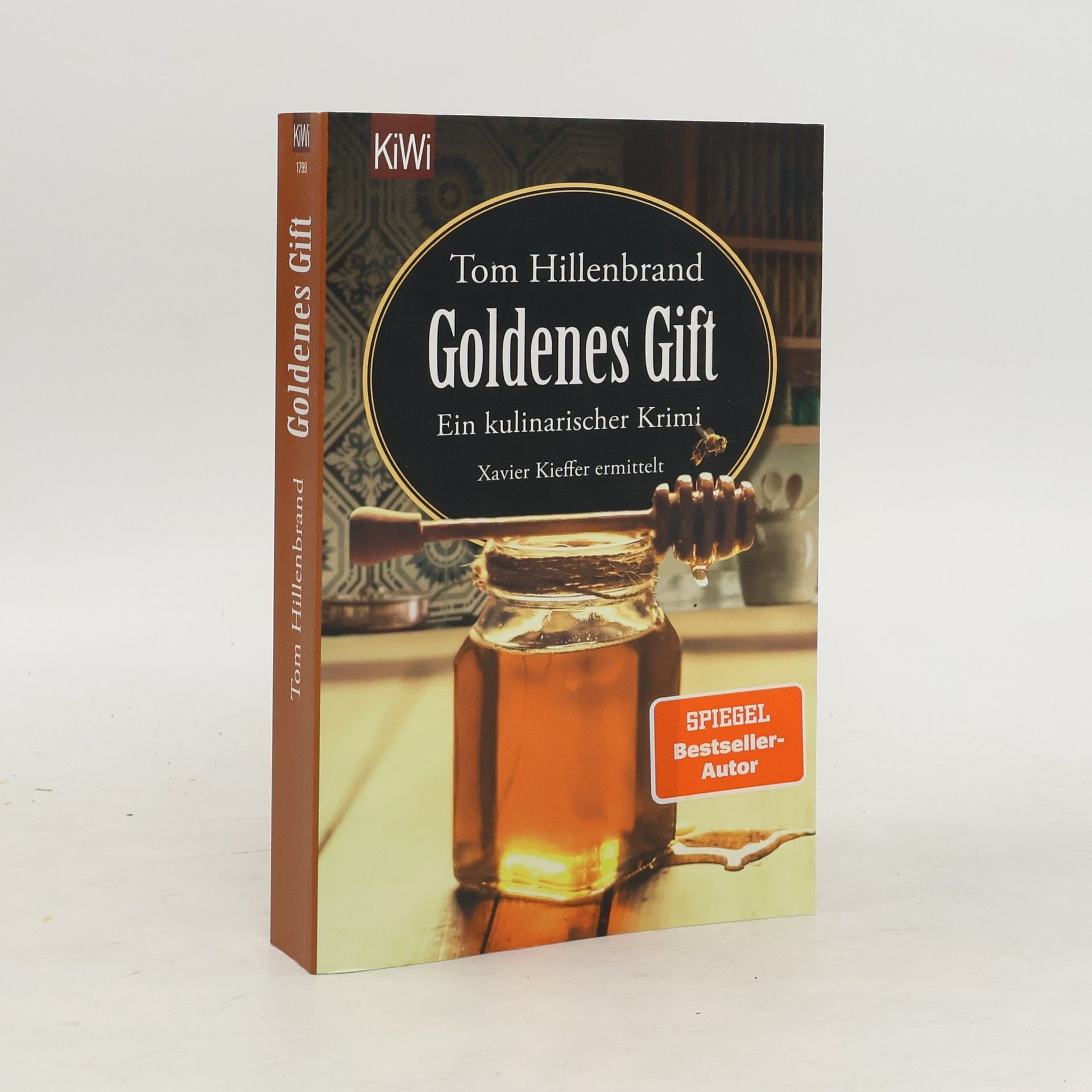 Tom Hillenbrand Goldenes Gift