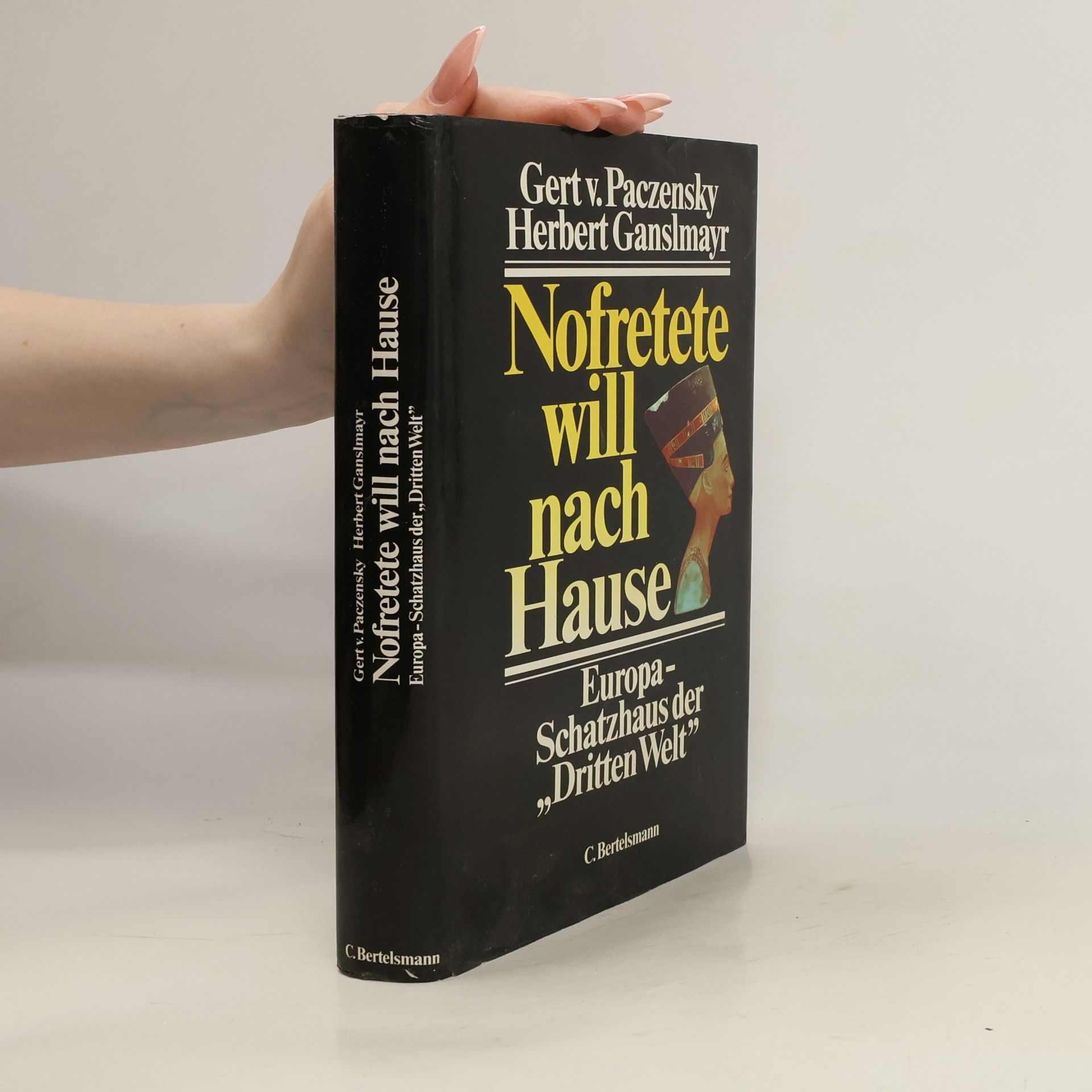 Nofretete will nach Hause