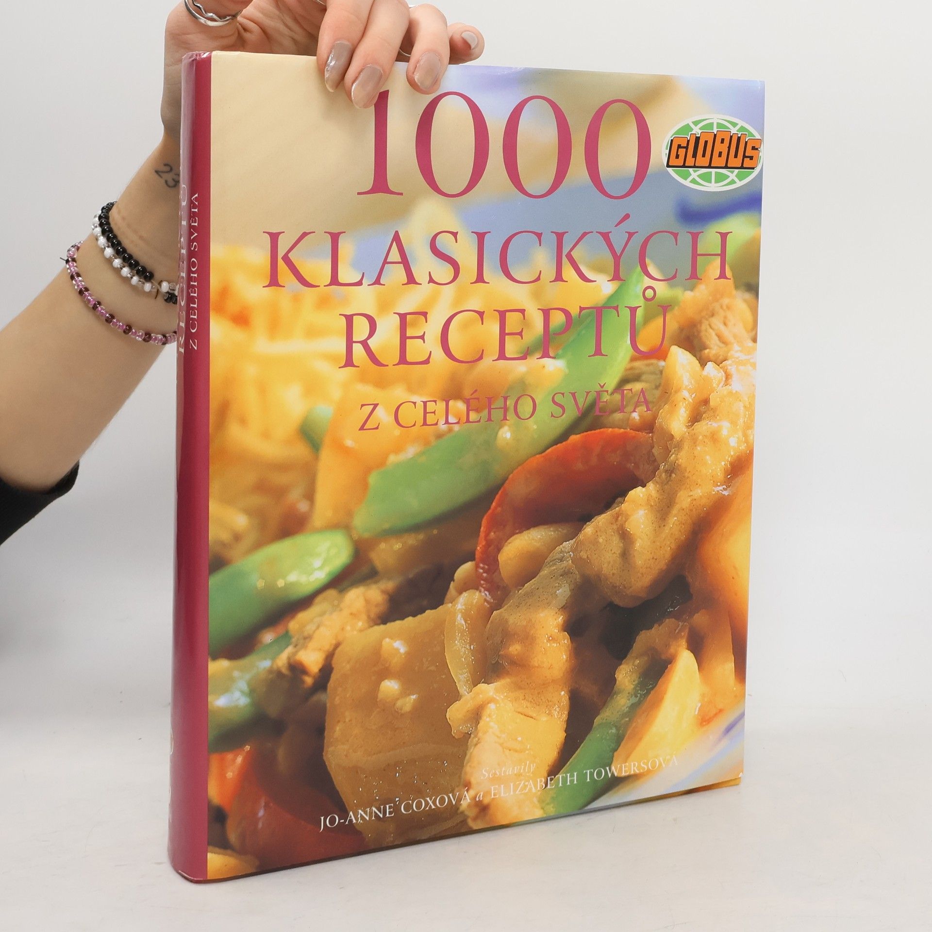Jo Cox 1000 klasických receptů z celého světa