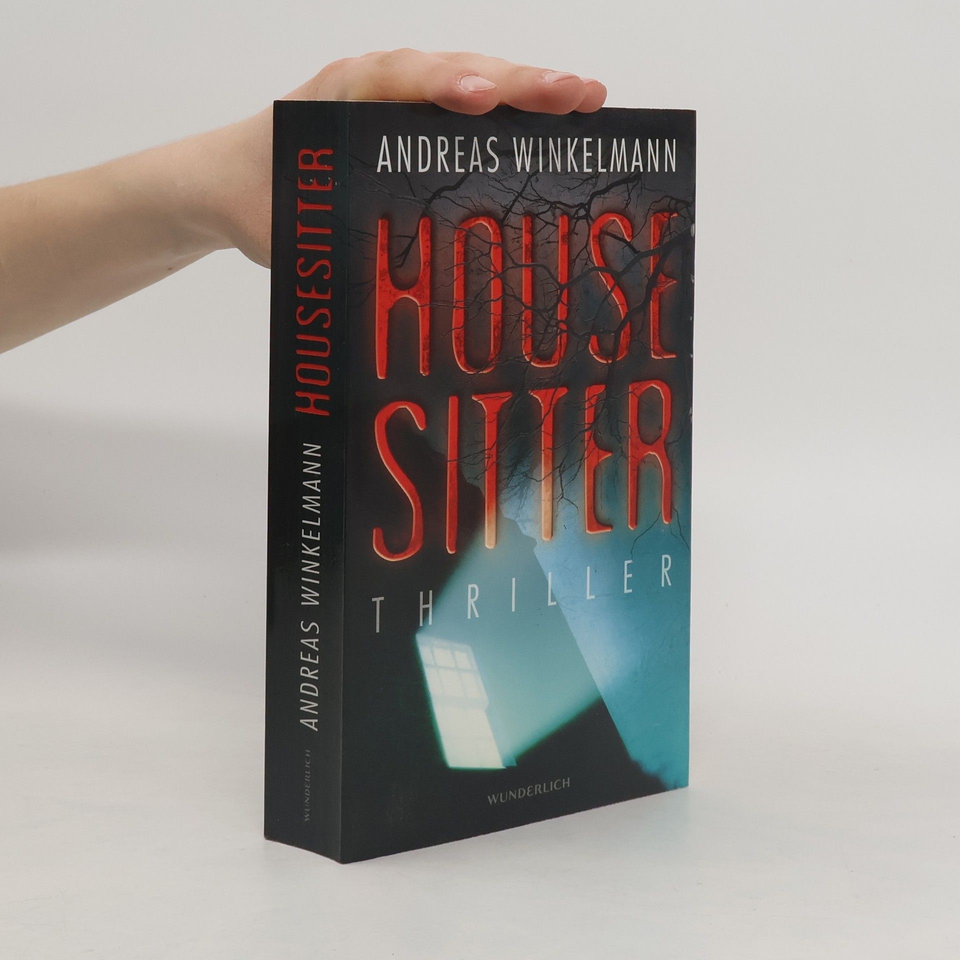 Hendrik Winter Housesitter