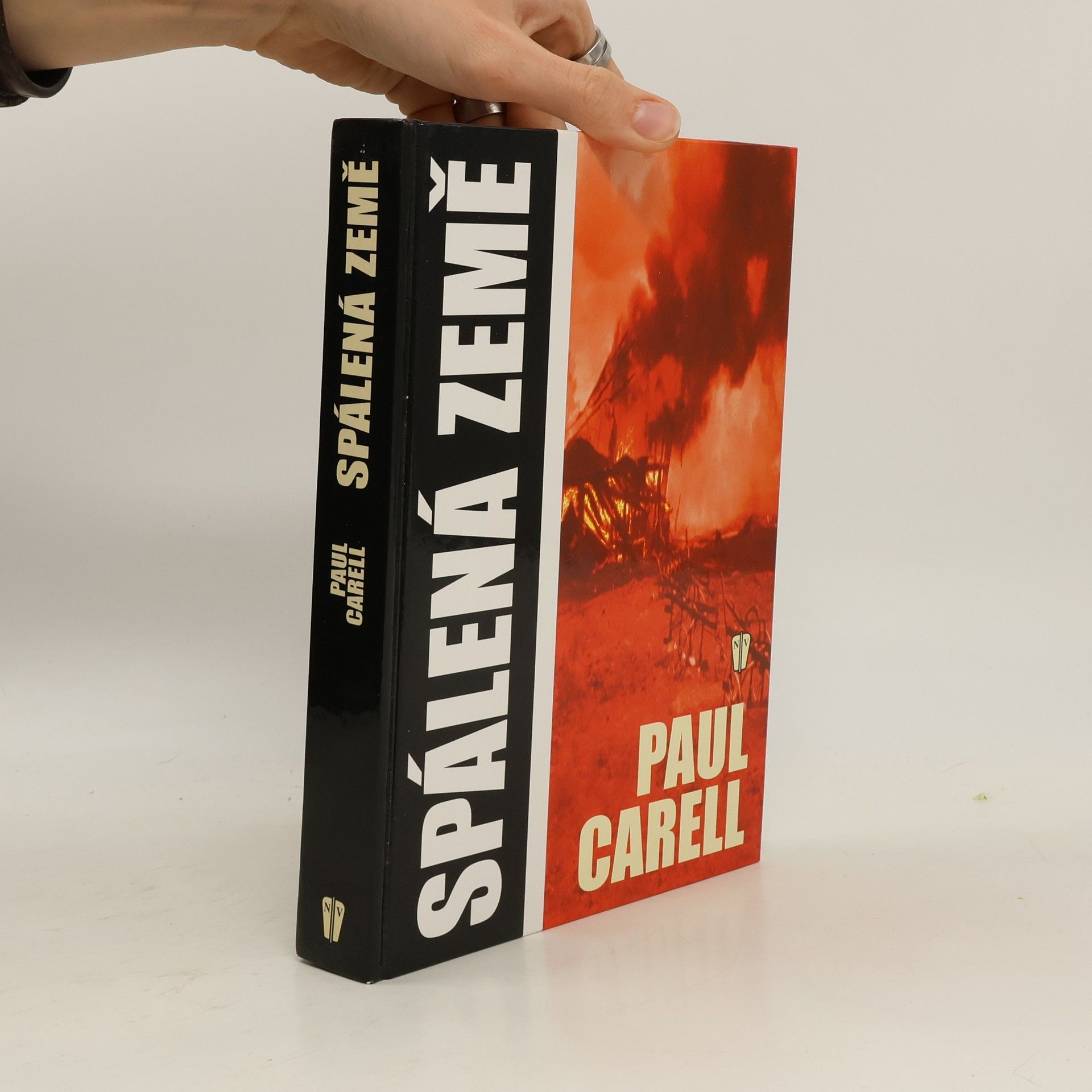 Paul Carell Spálená země