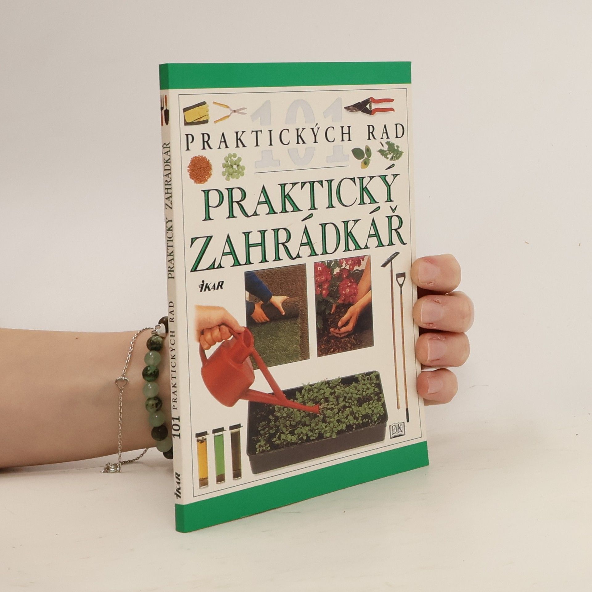 Pippa Greenwood Praktický zahrádkář