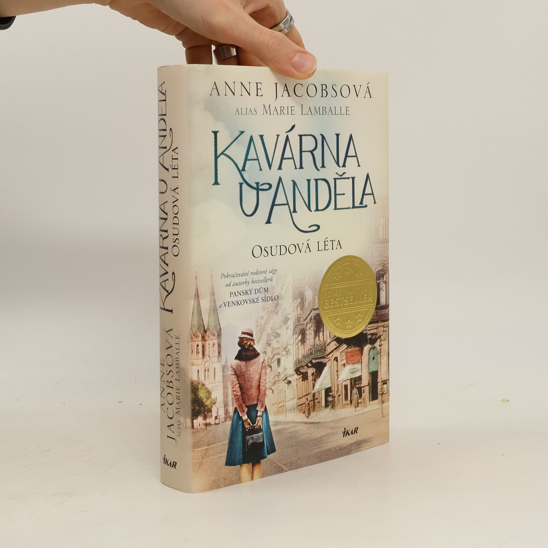 Anne Jacobs Kavárna U Anděla. Osudová léta