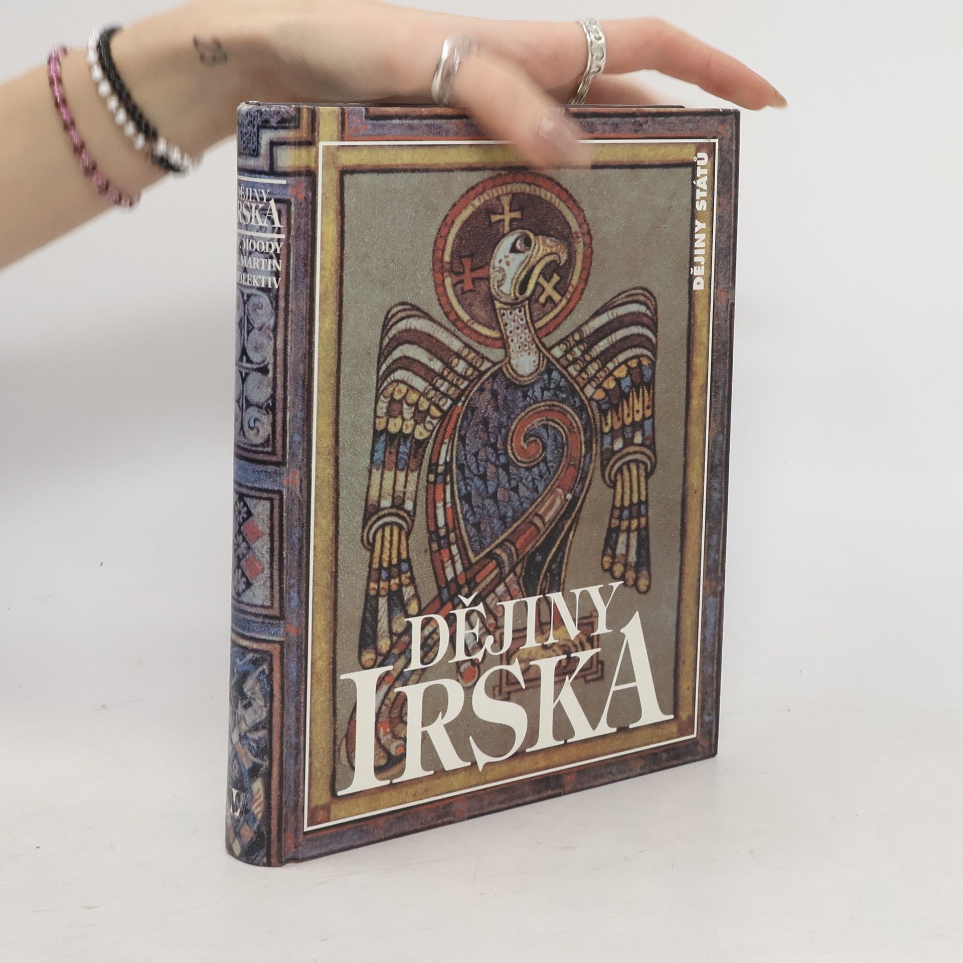 Theodore W. Moody Dějiny Irska