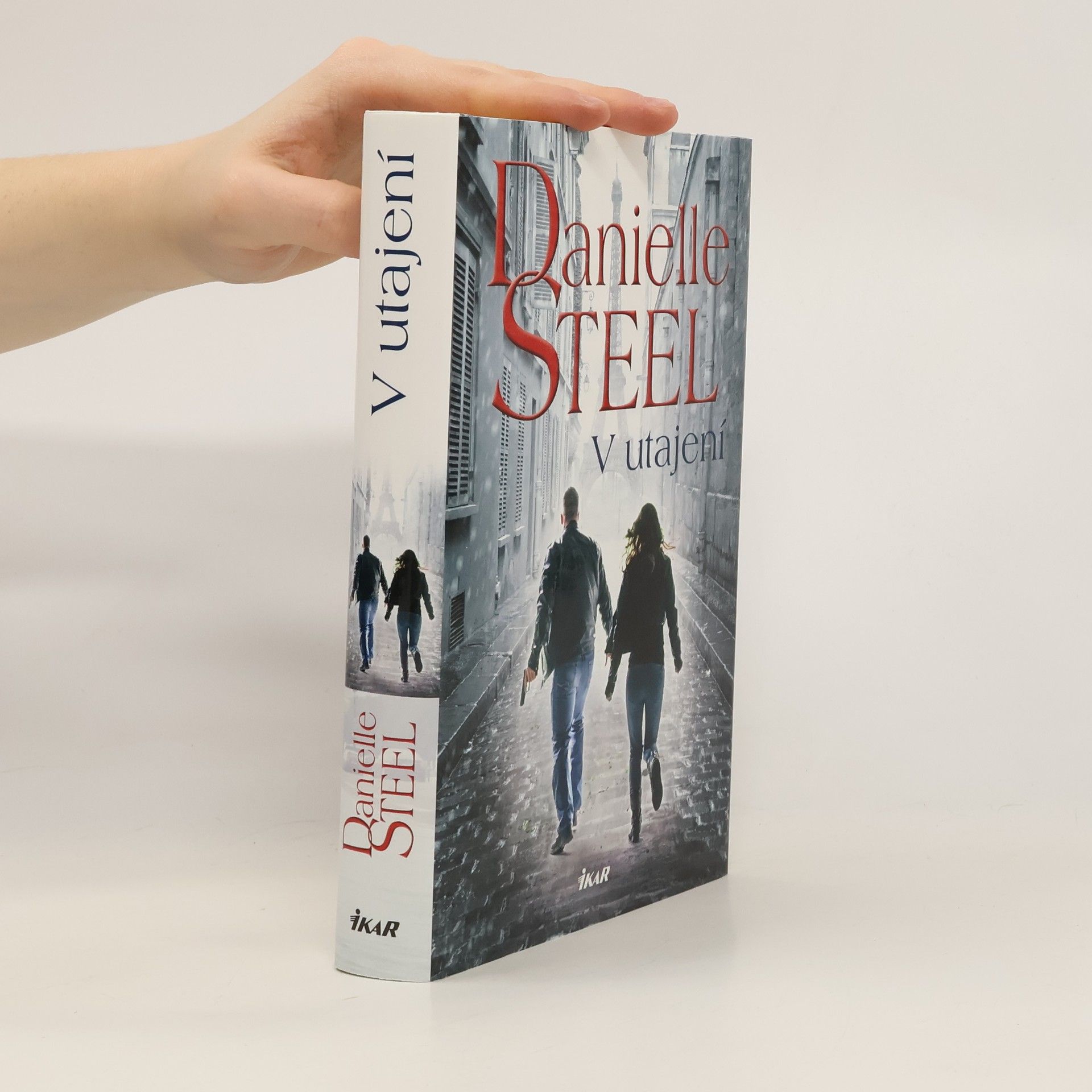 Danielle Steel V utajení