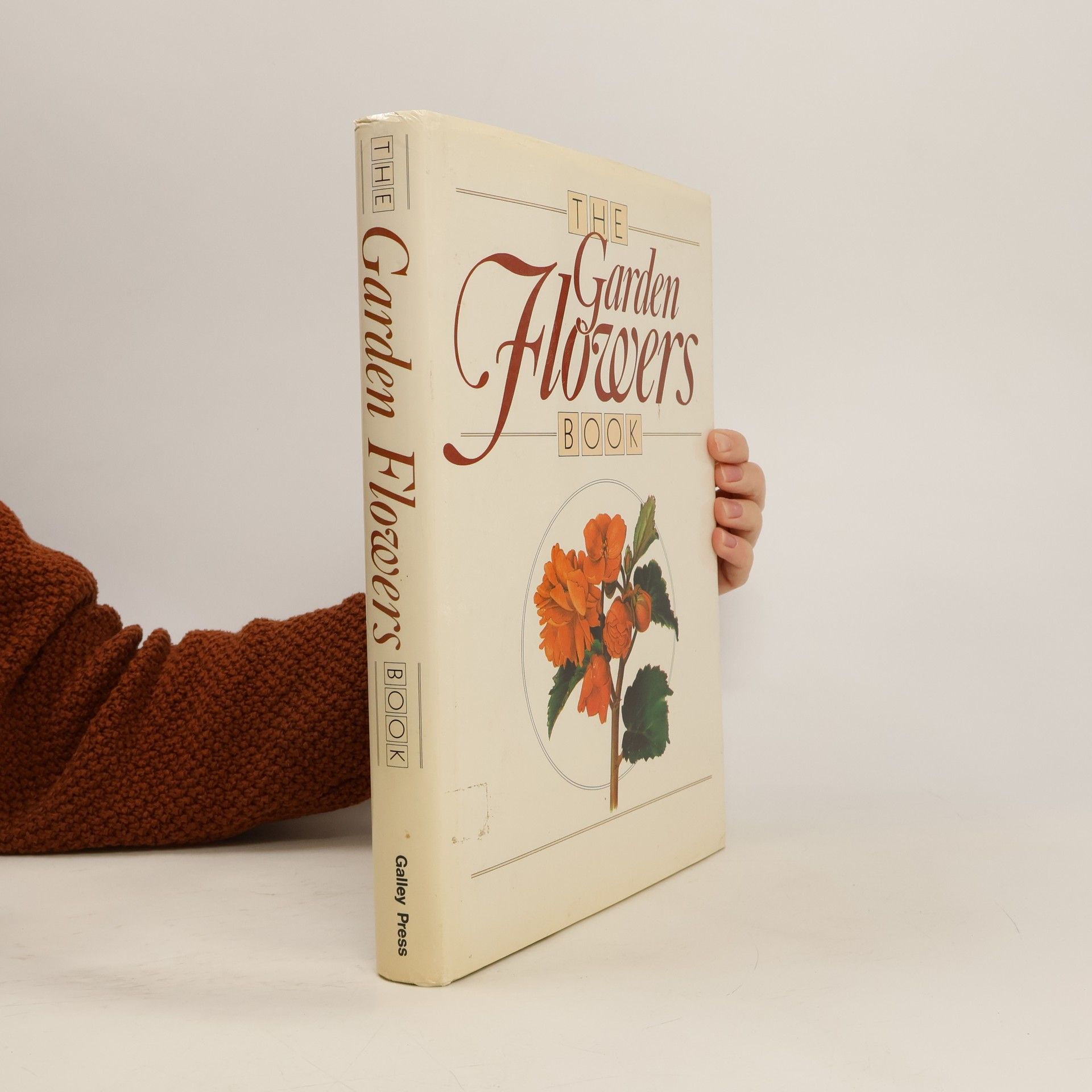 The Garden Flowers Book