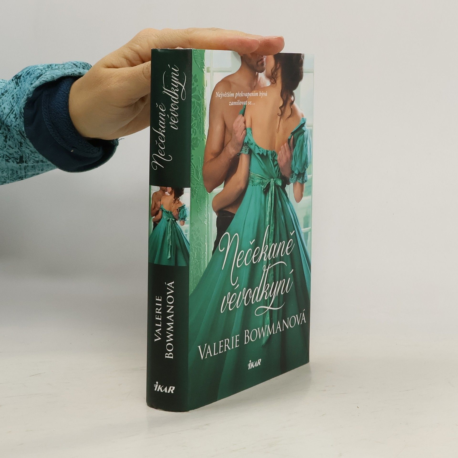 Valerie Bowman Nečekaně vévodkyní