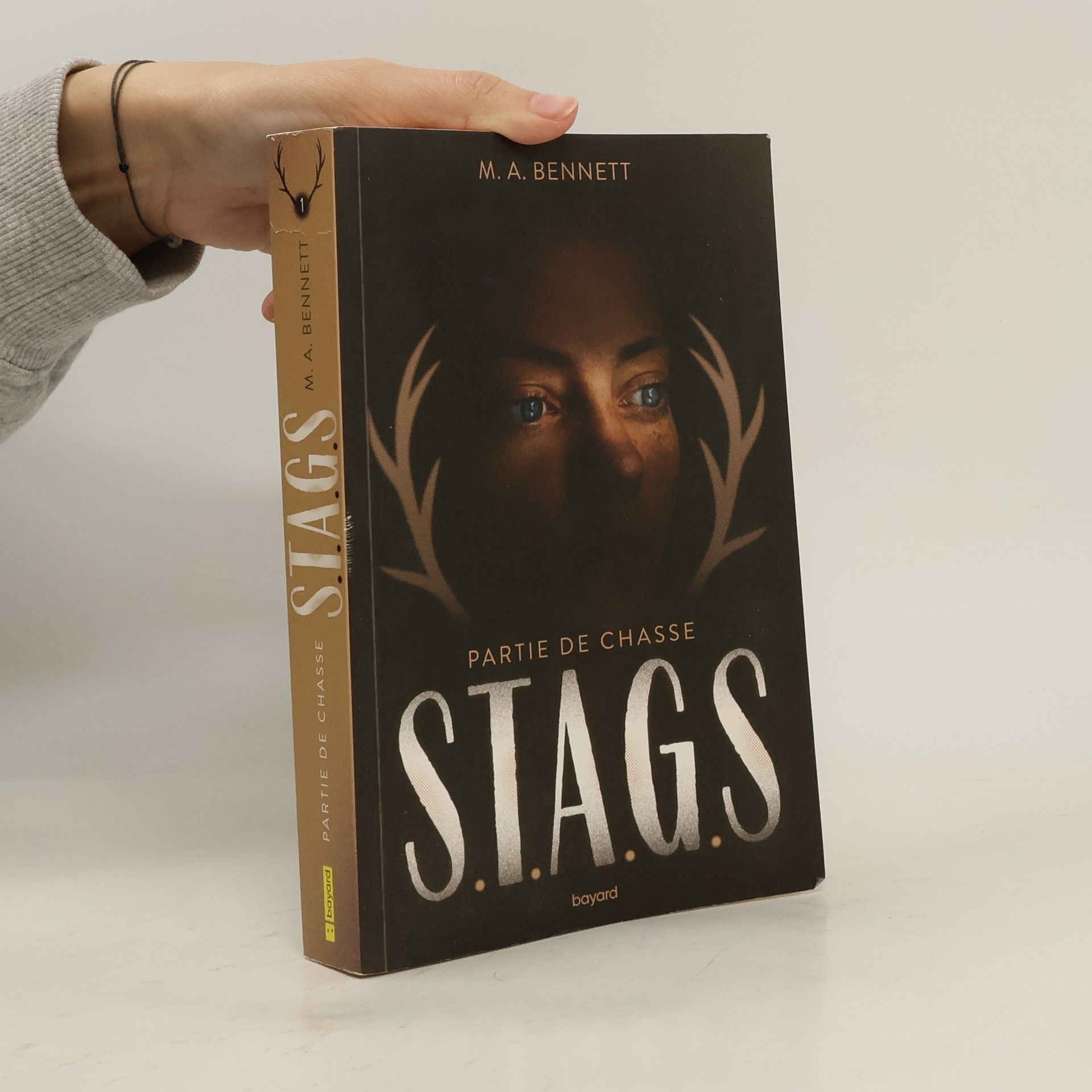 M. A. Bennett S.T.A.G.S Acte I