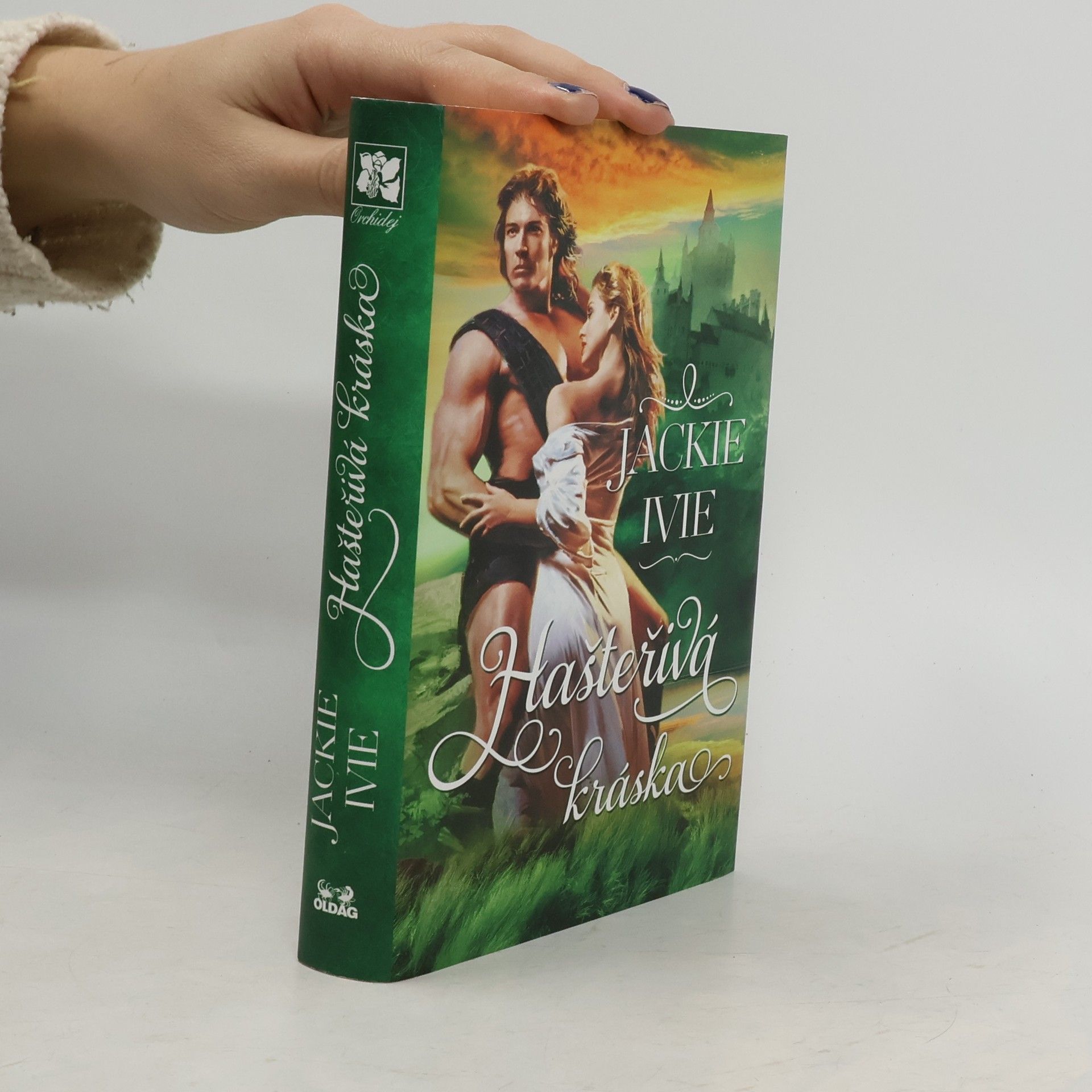 Jackie Ivie Hašteřivá kráska